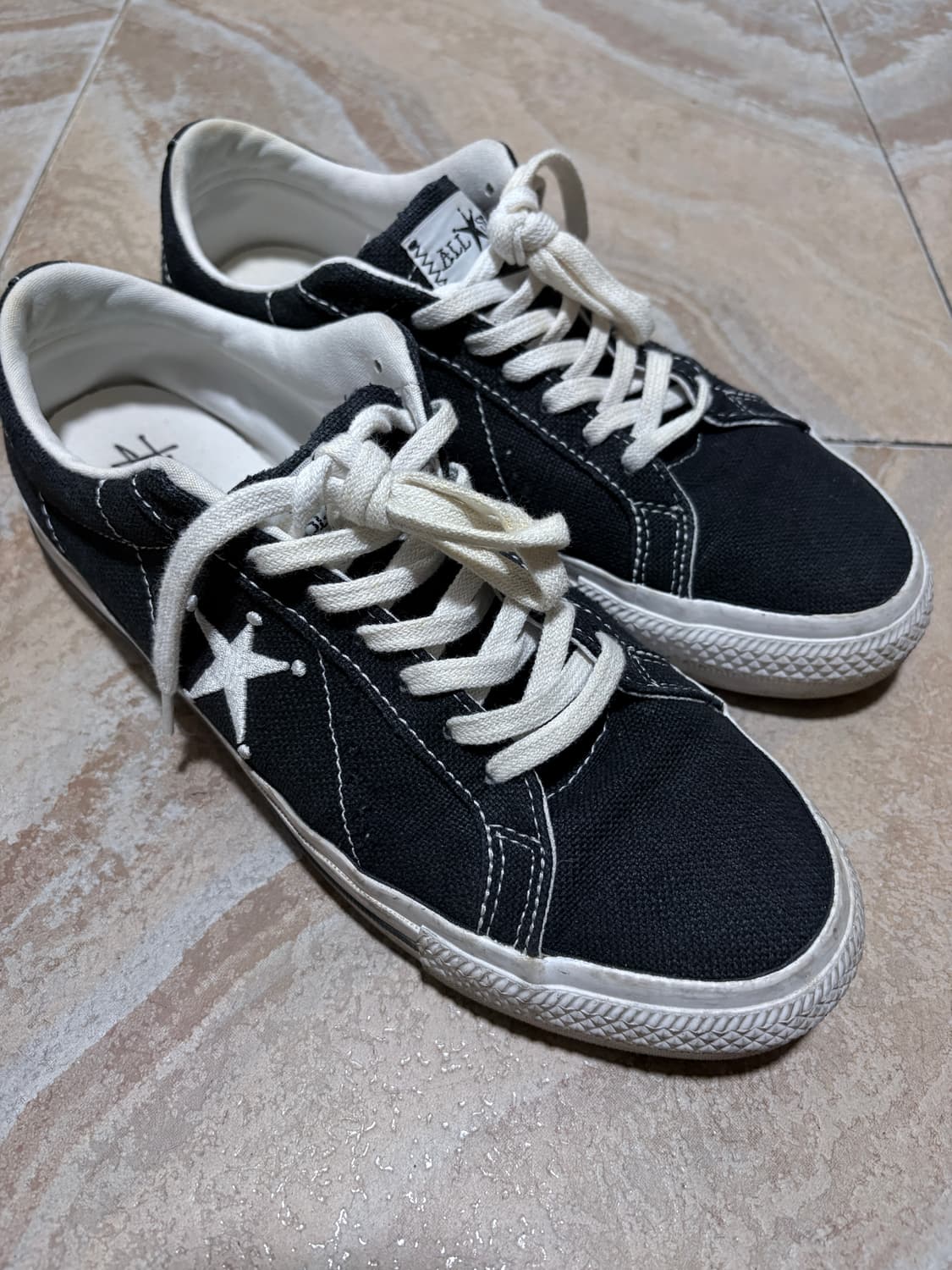 컨버스 스투시 원스타 로우 상품이미지1