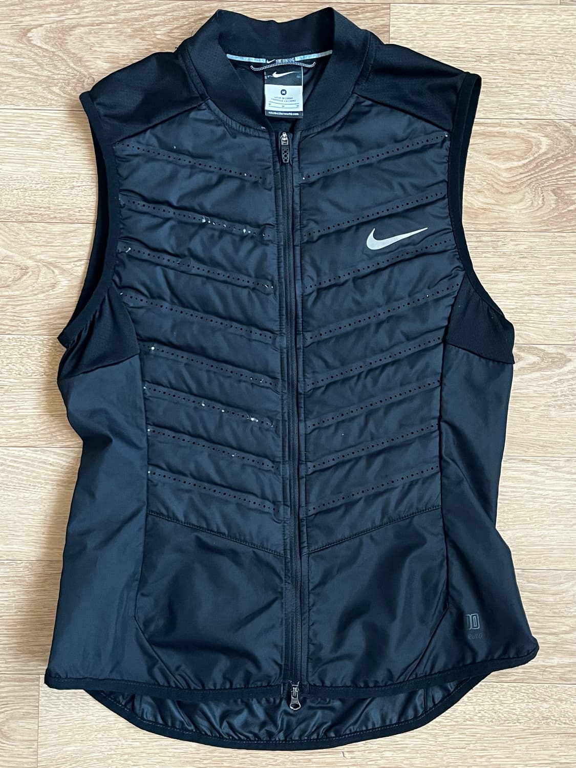 나이키 에어로로프트 조끼패딩 상품이미지1