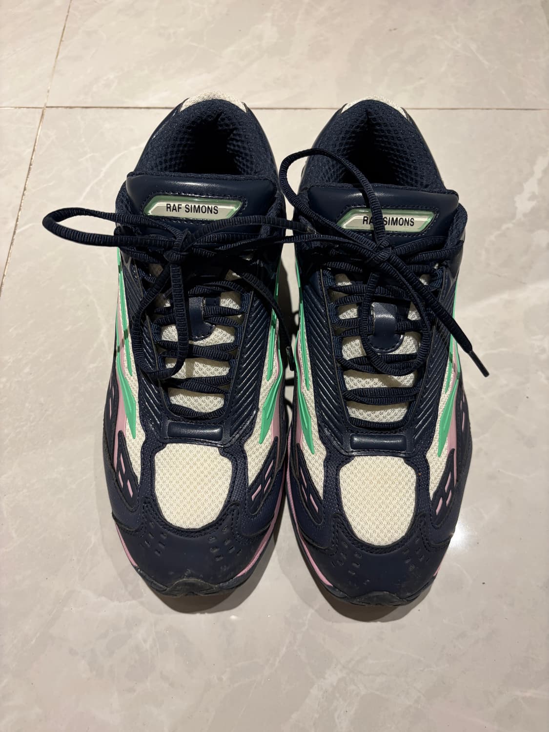 라프 시몬스 ultraceptre 상품이미지2