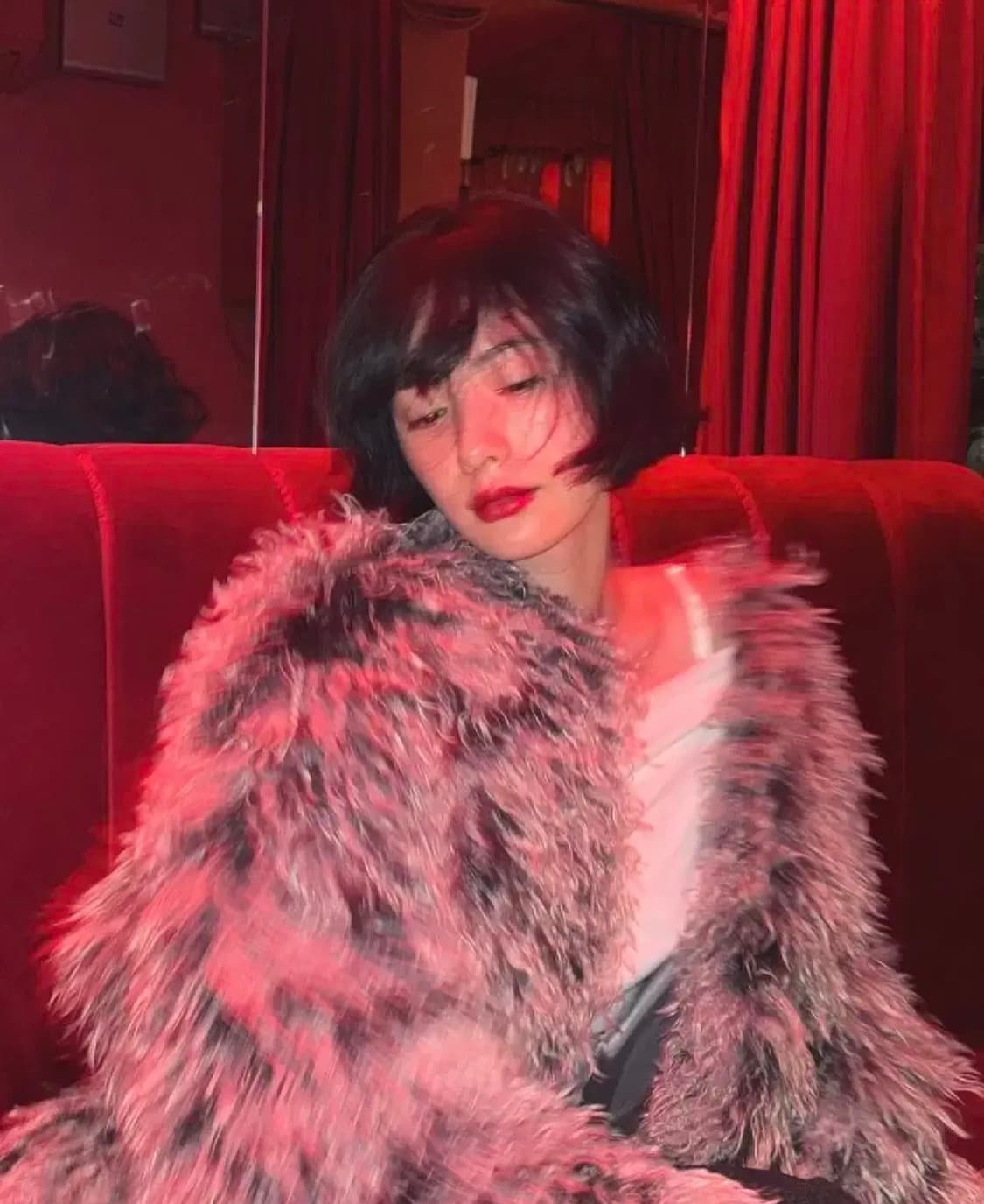 [1] SEO 에에스이오 퍼 코트 FAUX FUR COAT 상품이미지5