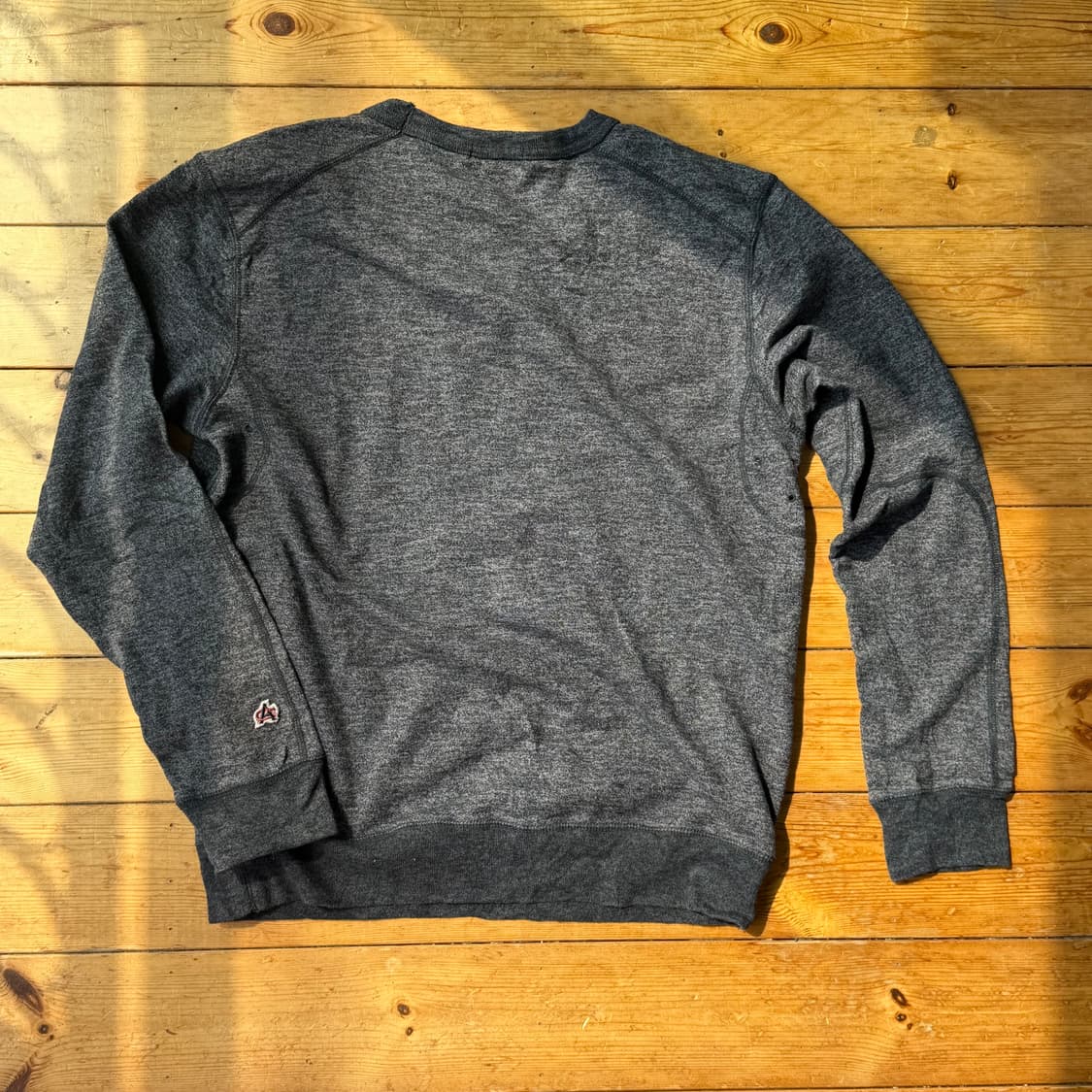 아비렉스 차콜 스웻 맨투맨(거셋, 절개 디테일) 상품이미지3