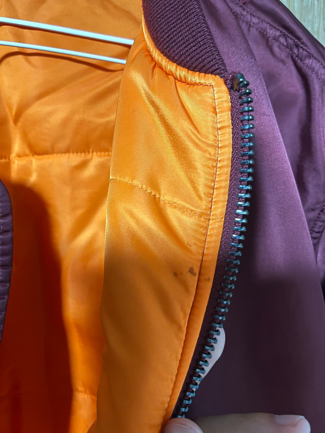 슈프림 X 바운티 헌터 ma-1 자켓 버건디 상품이미지4