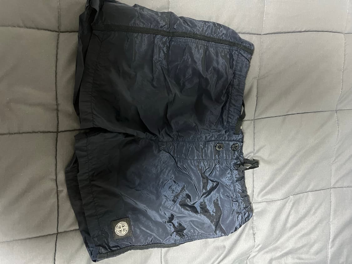 스톤아일랜드 나일론 반바지 상품이미지1