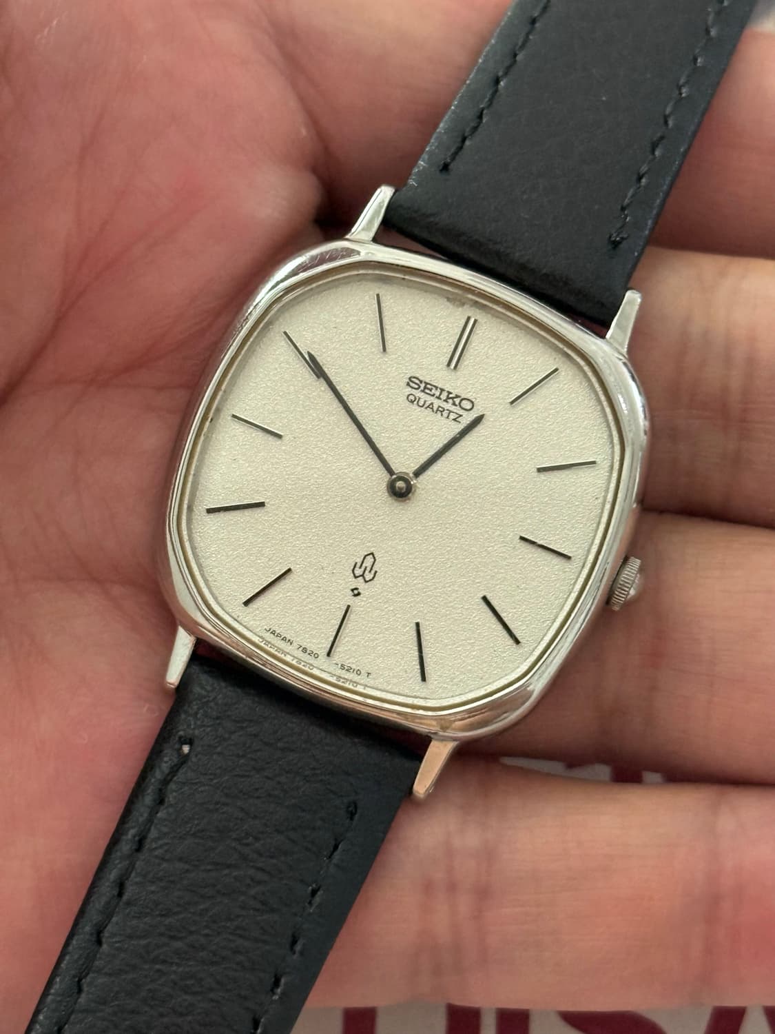 Seiko 세이코 쿼츠 쿠션 스퀘어 샌드 블래스트 1977 상품이미지3