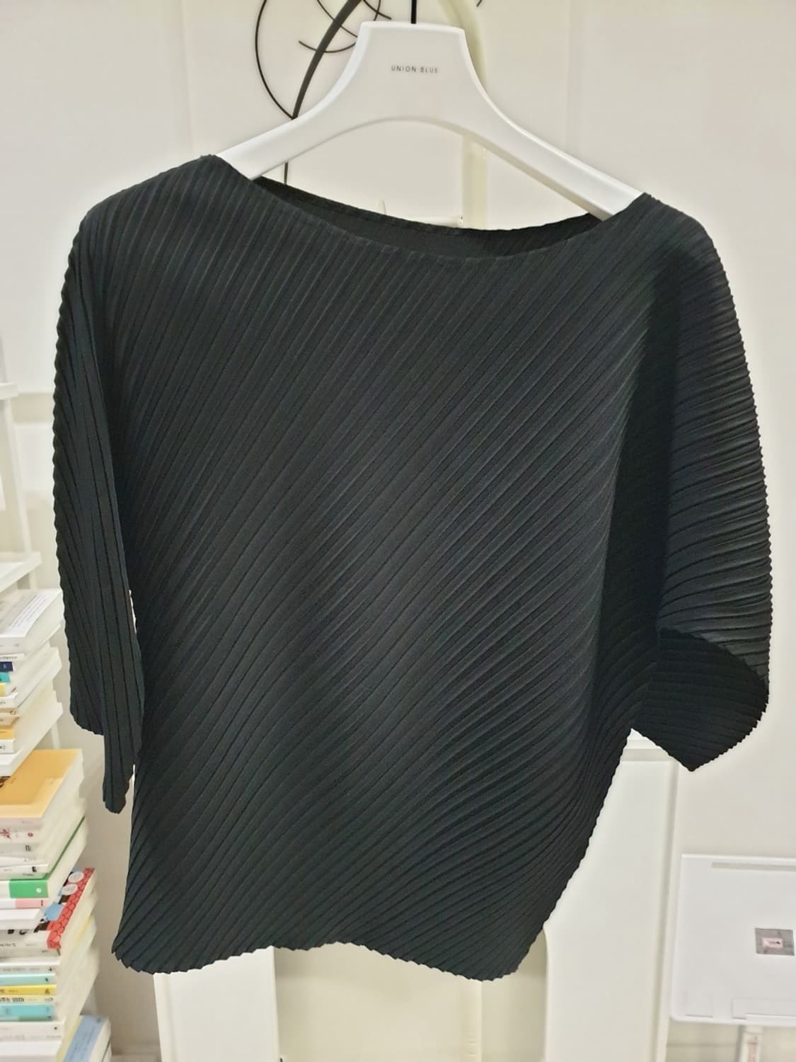 이세이미야케 플리츠 상의 상품이미지1