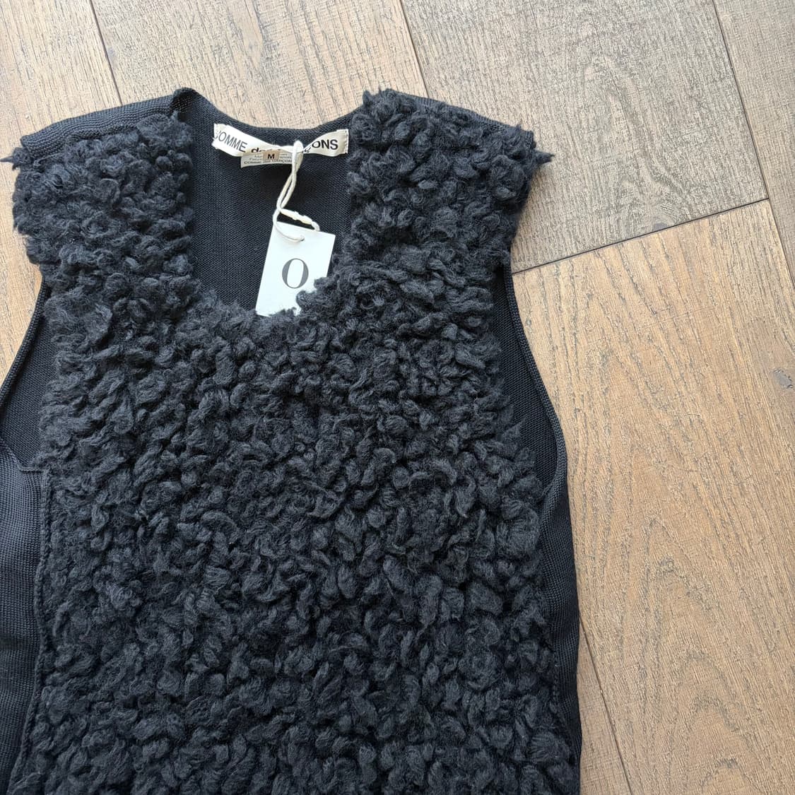 Sculpted Curly Wool Vest 상품이미지4