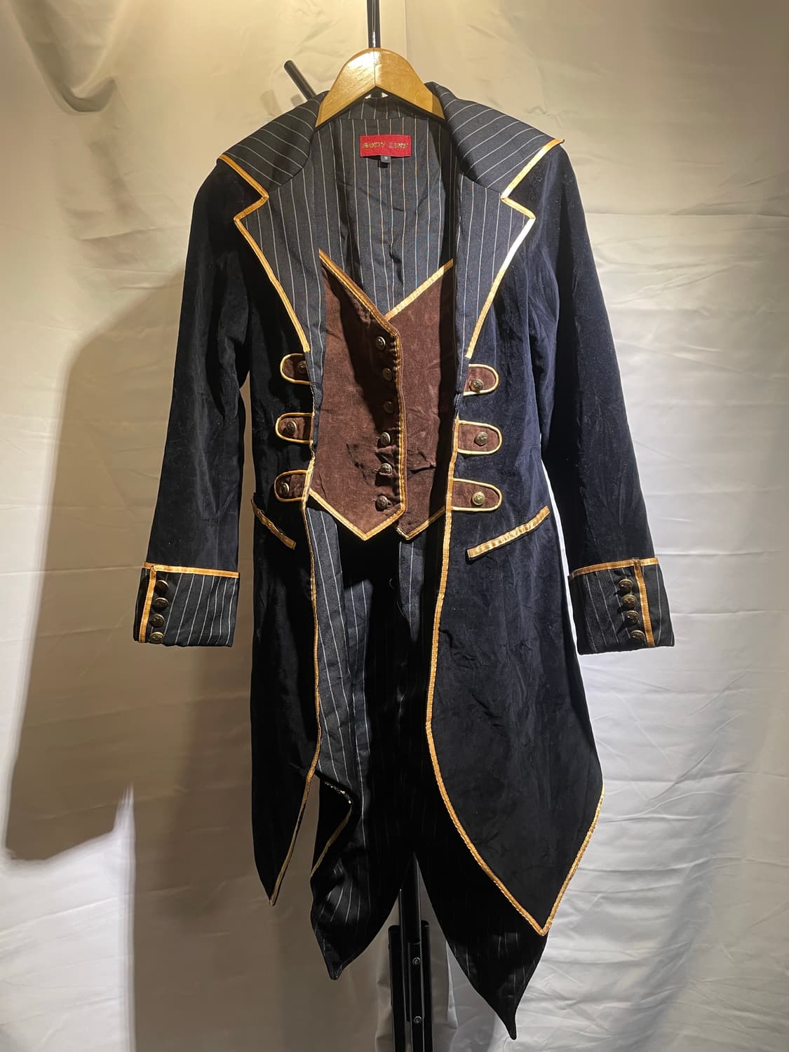 Bodyline 2006season tailcoat 상품이미지3