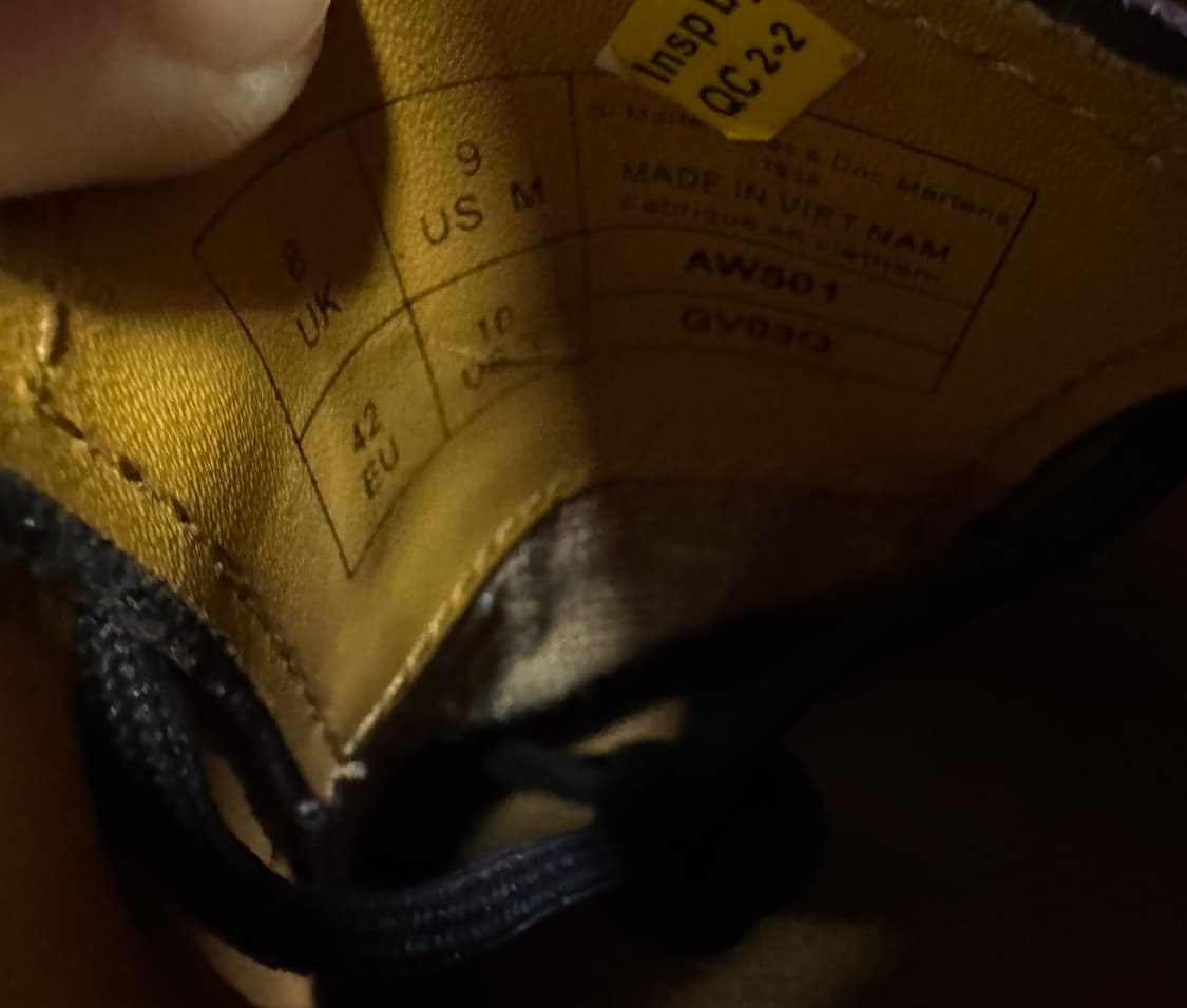 닥터마틴 1461 체리레드 / 디네댓 1460 팔라스 MIE 슈프림270 상품이미지4