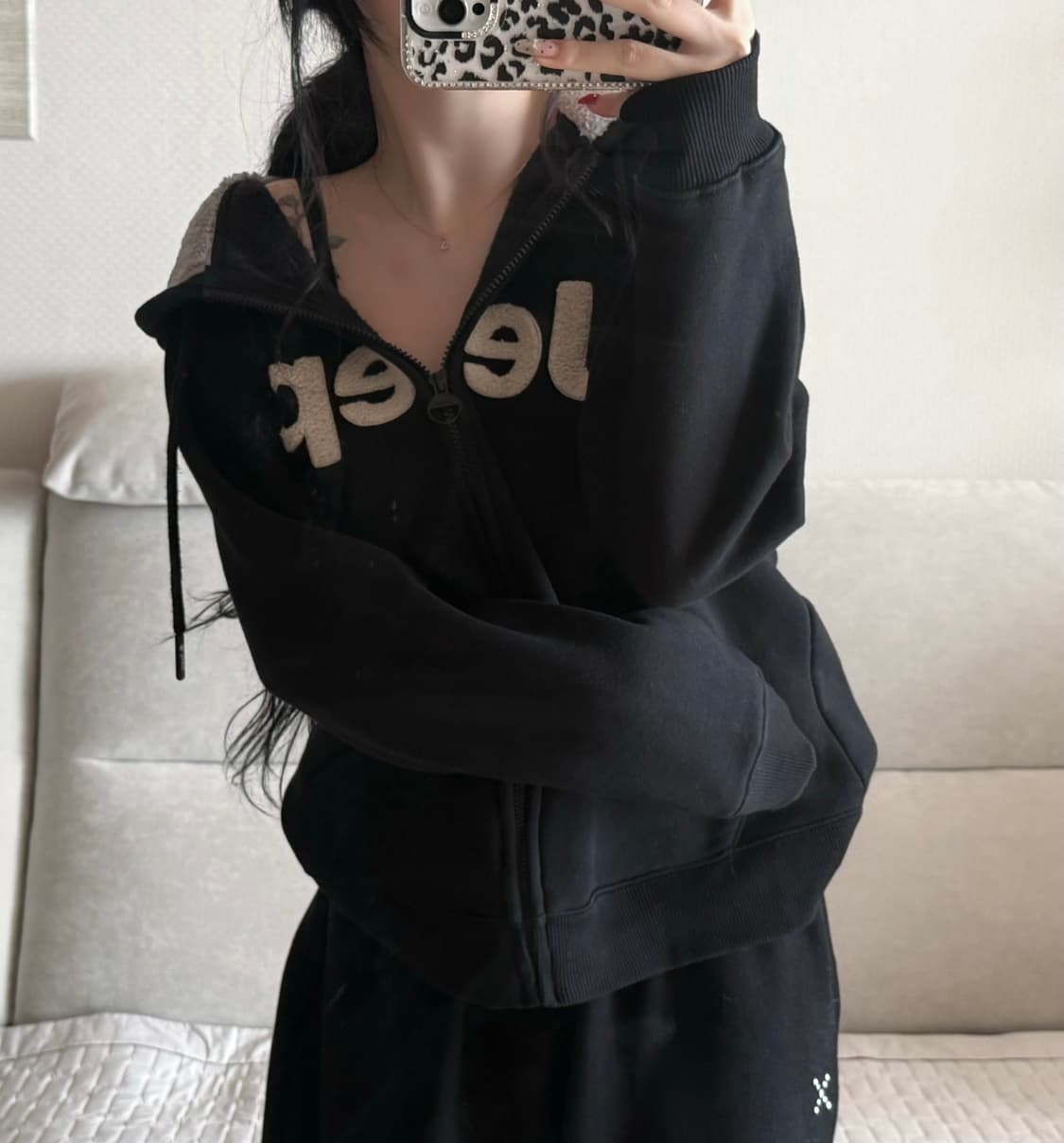 JEEP 지프 쉐르파 로고 블랙 후드집업 상품이미지1