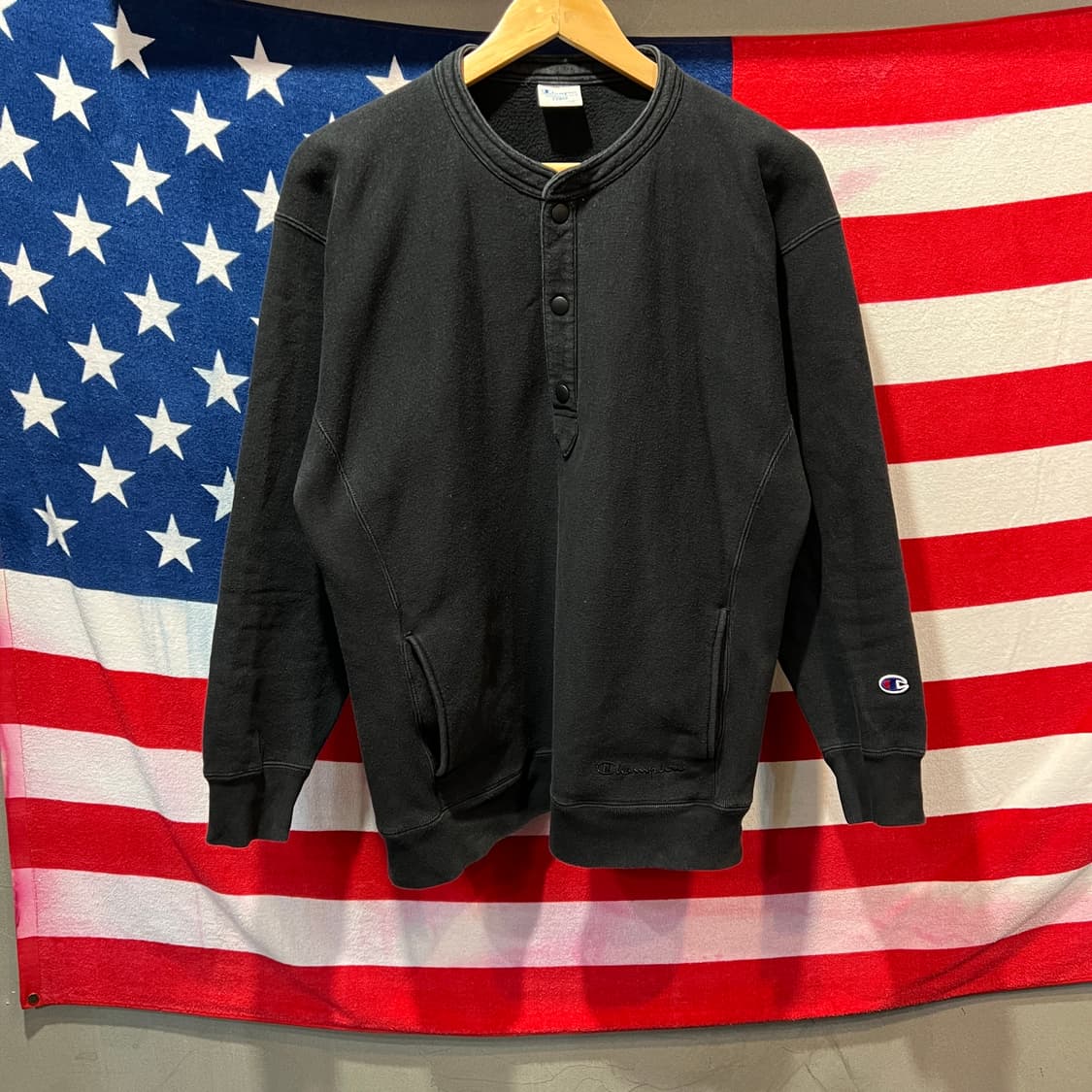 챔피온 리버스위브 차이나카라 맨투맨 상품이미지1