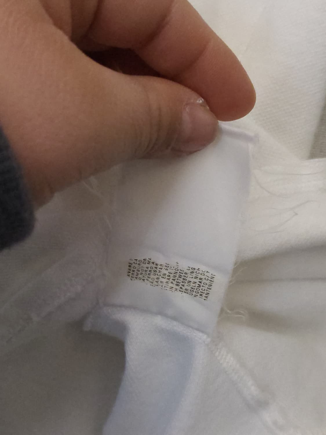 엠포리오 아르마니 화이트 반팔 폴로티 XL 상품이미지5