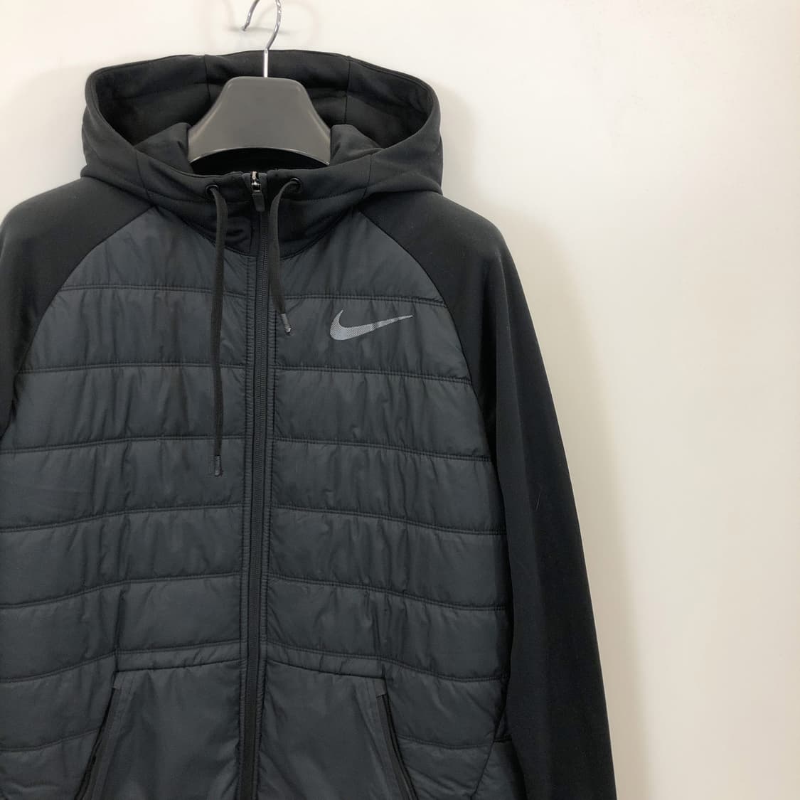 나이키 윈터라이즈 써마 러닝자켓 XL 상품이미지2