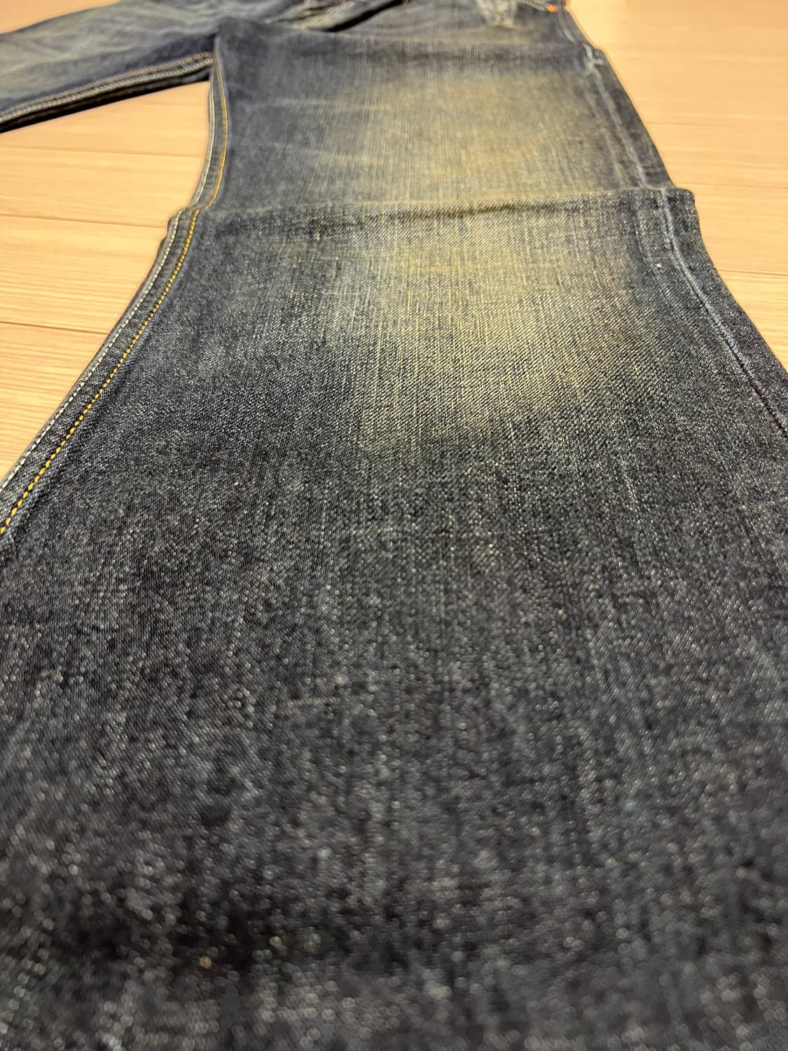 디젤 DIESEL ZATHAN 워시드 데님 팬츠 (W30 / L32)  상품이미지4