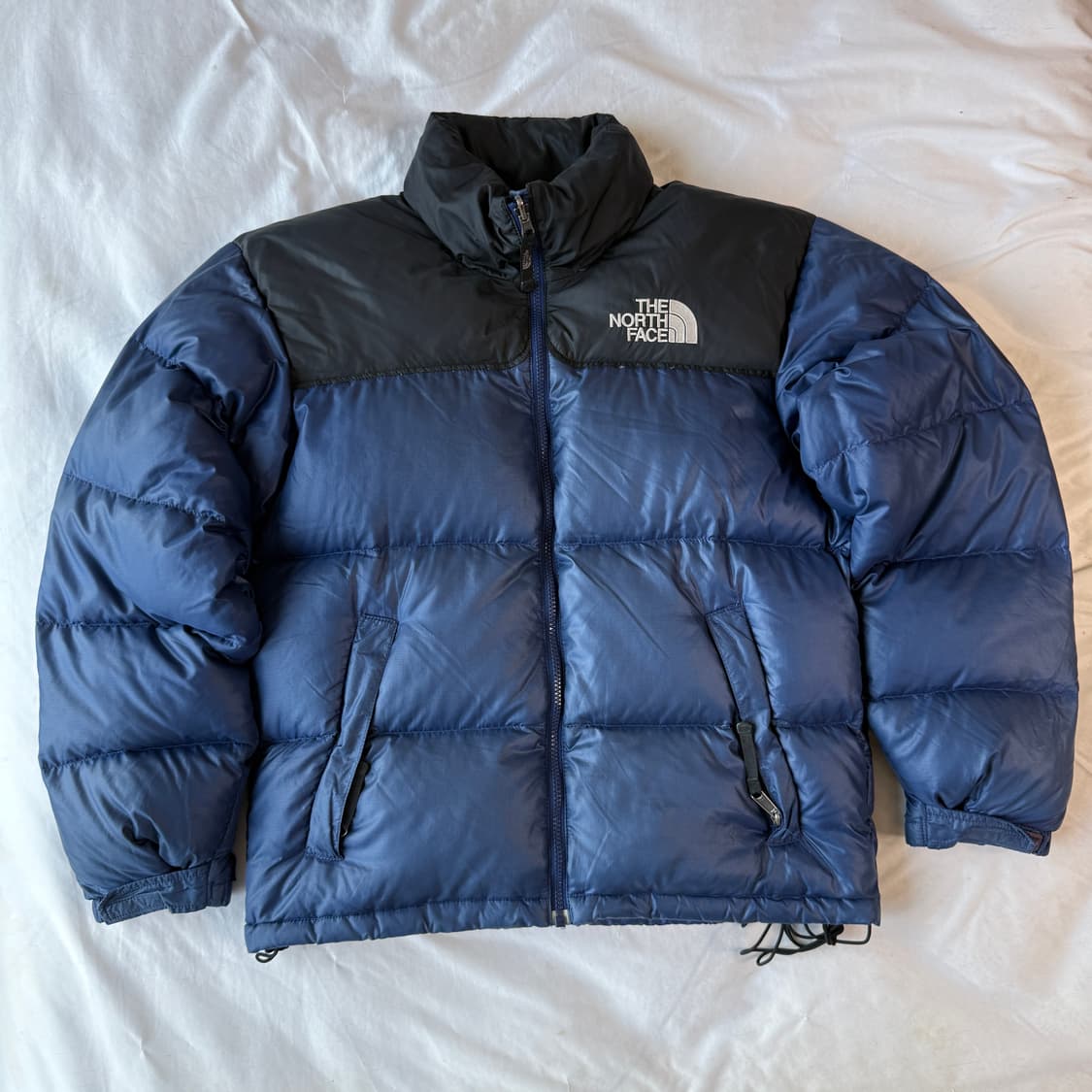 노스페이스 눕시 온볼 네이비 패딩 700필 M사이즈 상품이미지2