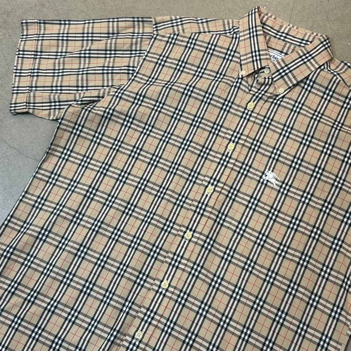 🫶🏻 버버리 노바체크 반팔 셔츠 🫶🏻 상품이미지2