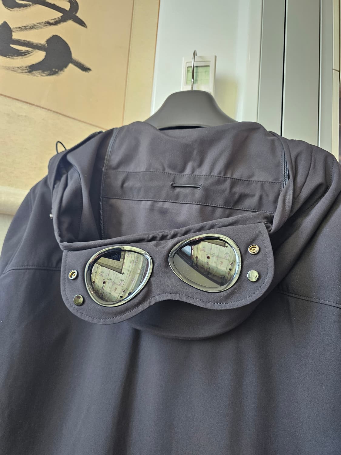 씨피 CP컴퍼니 가장 인기 모델 후드에 렌즈 쉘 자켓 팔아요 상품이미지3