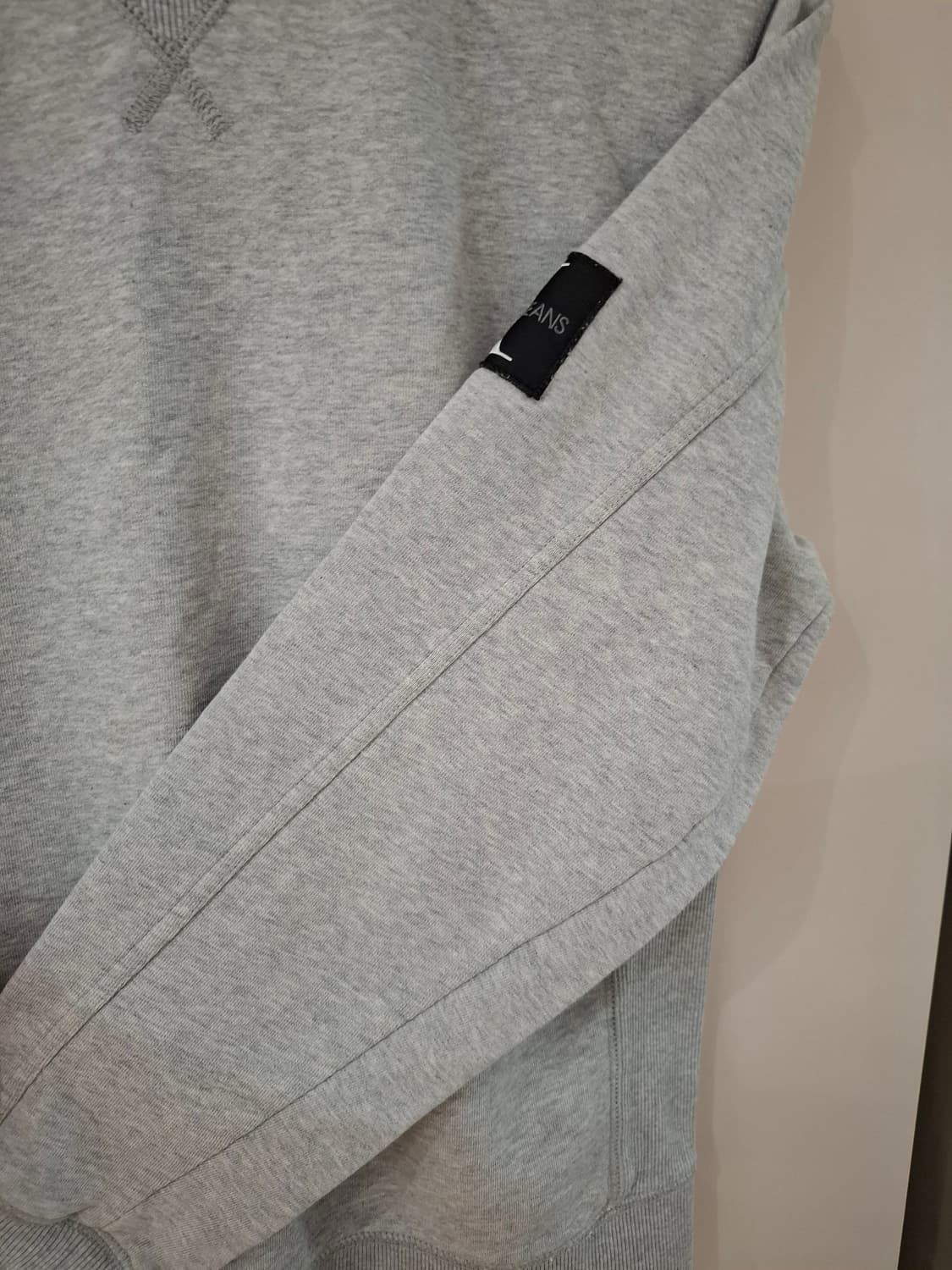 케빈클라인 CK 맨투맨 상품이미지3