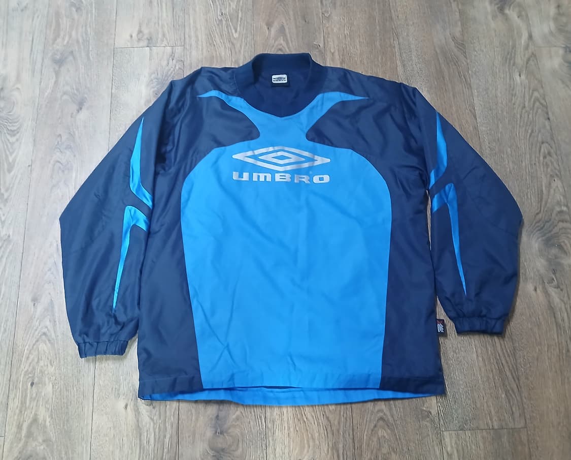 엄브로 웜업 바람막이 상품이미지1