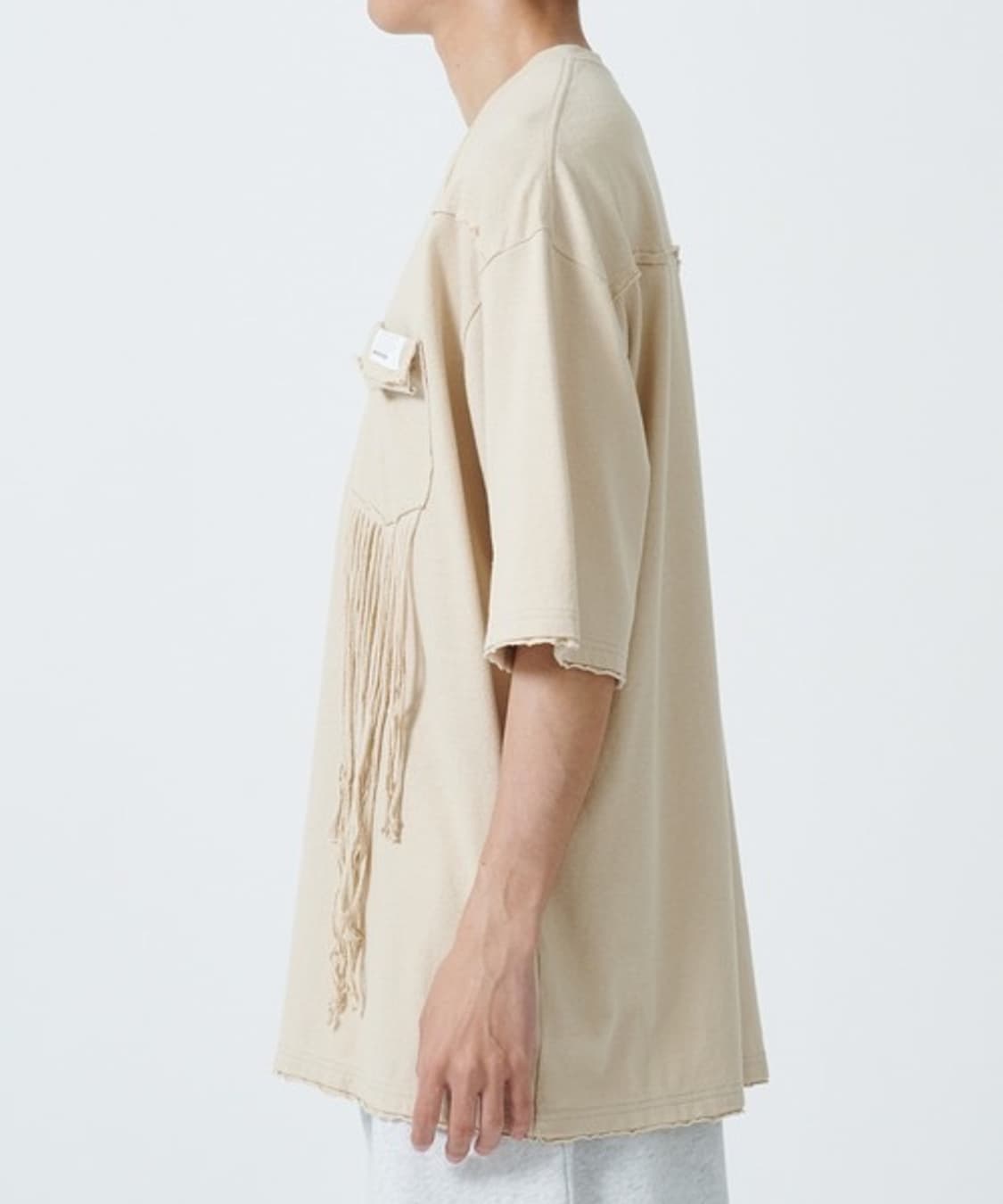 FACCIES BOUCLE NEP FRINGE Tee 키나리 1 상품이미지3