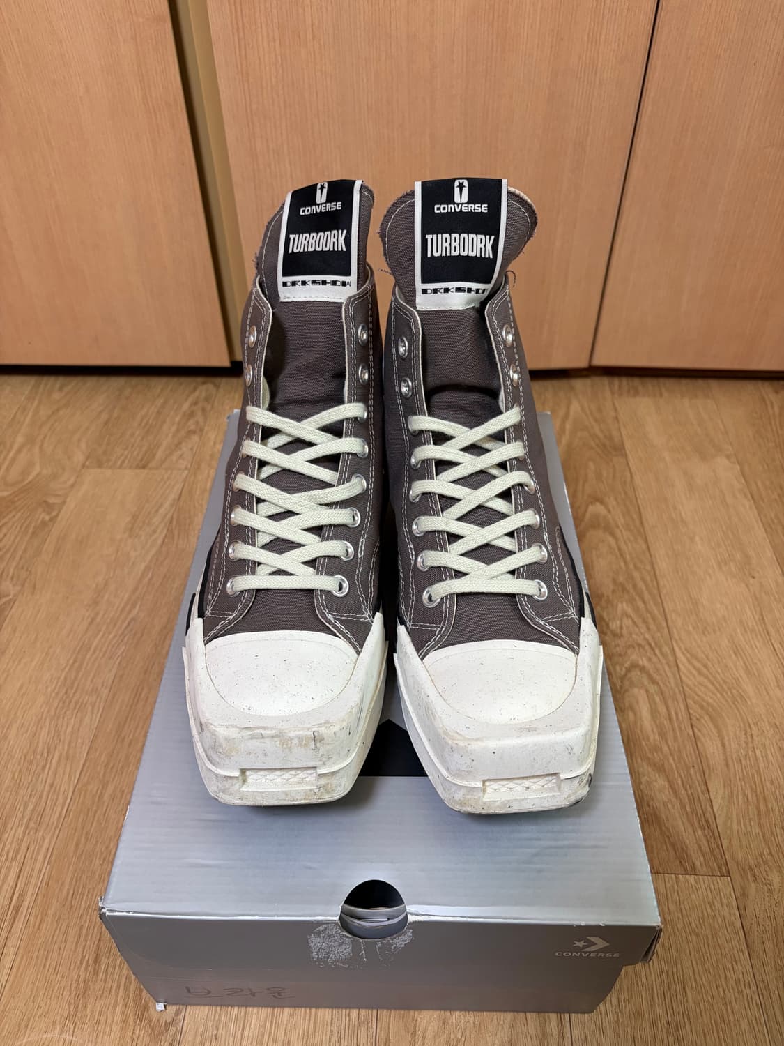 다크쉐도우 컨버스 브라운 상품이미지2