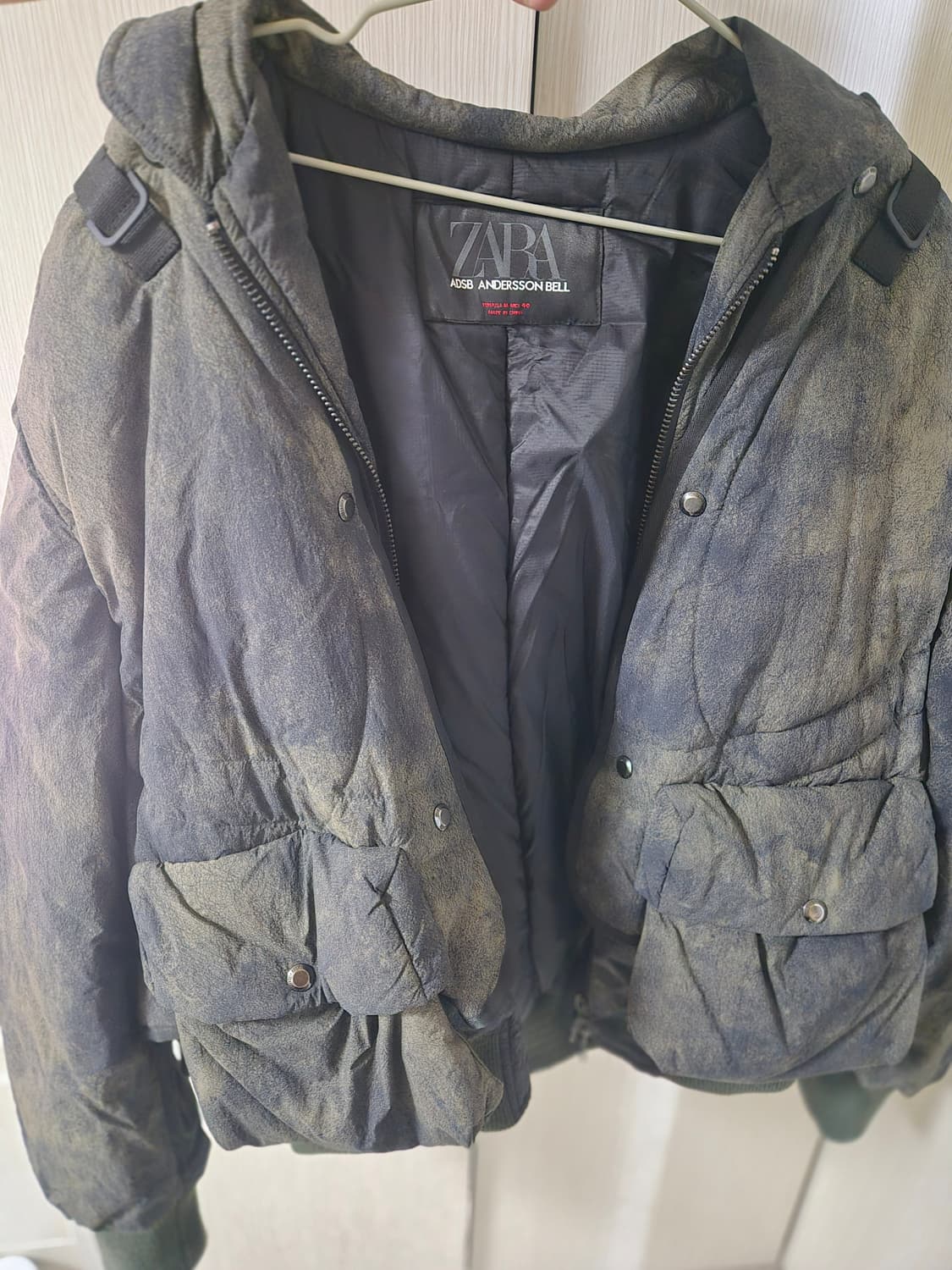 앤더슨벨x자라 베스트 봄버 자켓 카키 상품이미지1