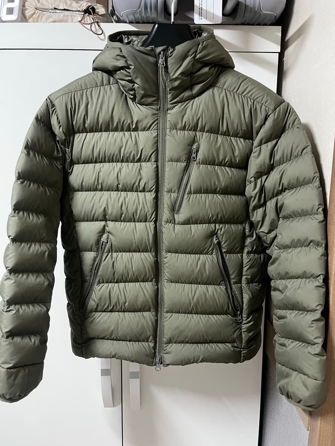 무신사 스탠다드 시티 레저 후드 라이트 다운 자켓 카키 m 상품이미지2