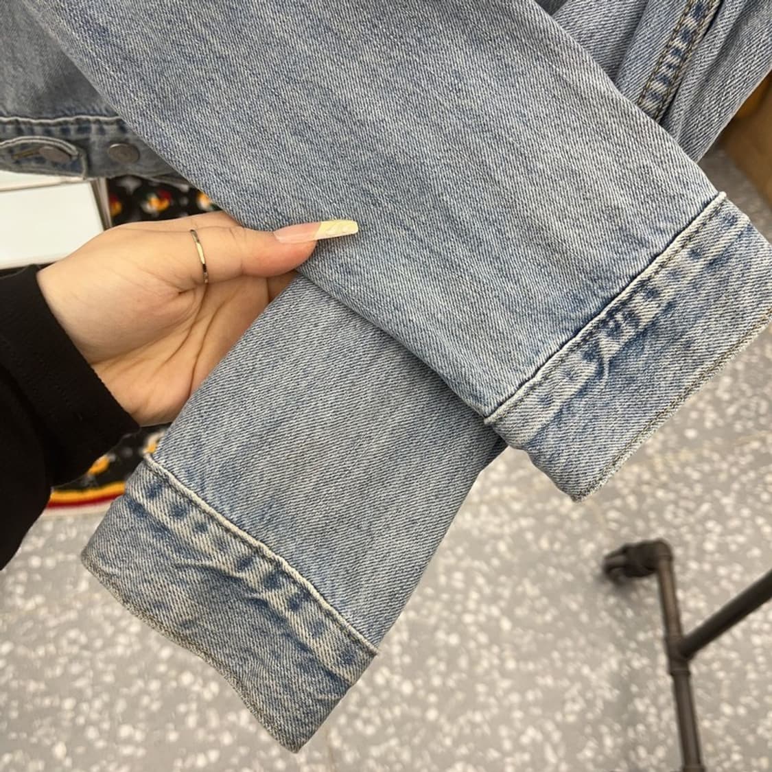 리바이스 빈티지무드 워싱 연청 데님자켓 90 C08056 상품이미지8