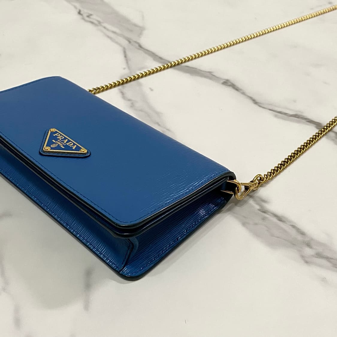 프라다 비텔로 무브 삼각로고 WOC 미니 체인 크로스백 블루 1BP021 상품이미지6