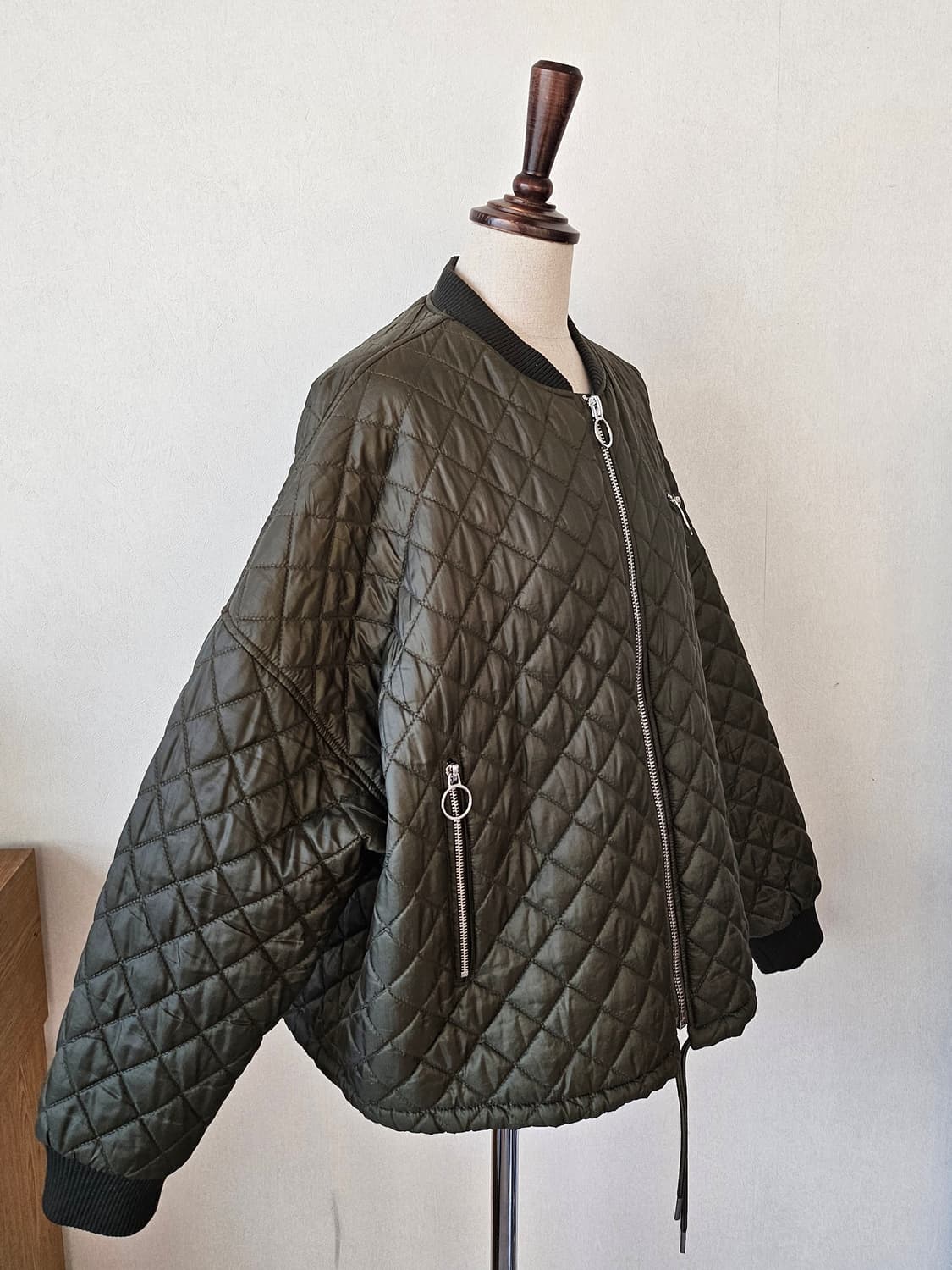 (단종레어)자라 TRF 카키 퀼팅 봄버 자켓 오버핏 간절기 아우터 S~M 상품이미지7