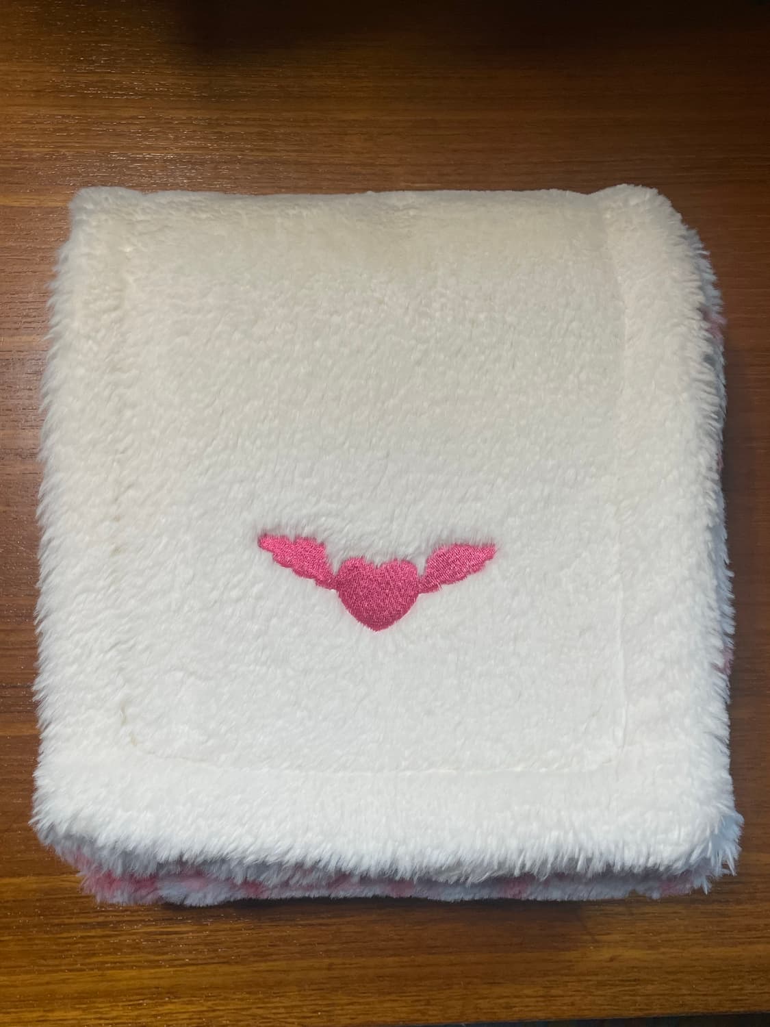 클럿스튜디오 1 3 페이크퍼 투 톤 머플러 화이트 상품이미지9