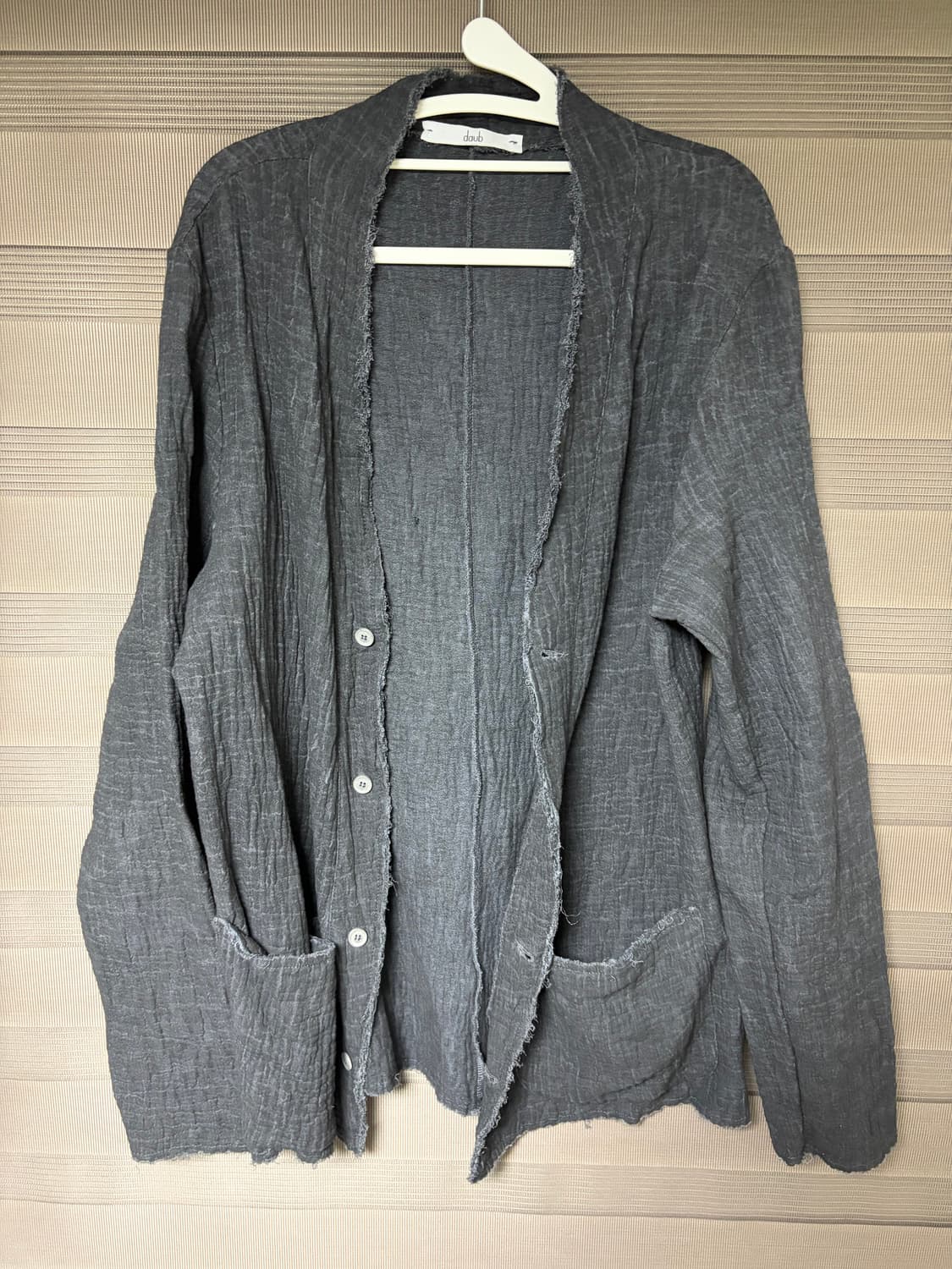 [46] Daub 로우 엣지 가디건 블랙 상품이미지4