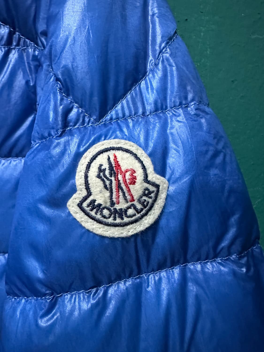 몽클레어 경량패딩 1사이즈 상품이미지3