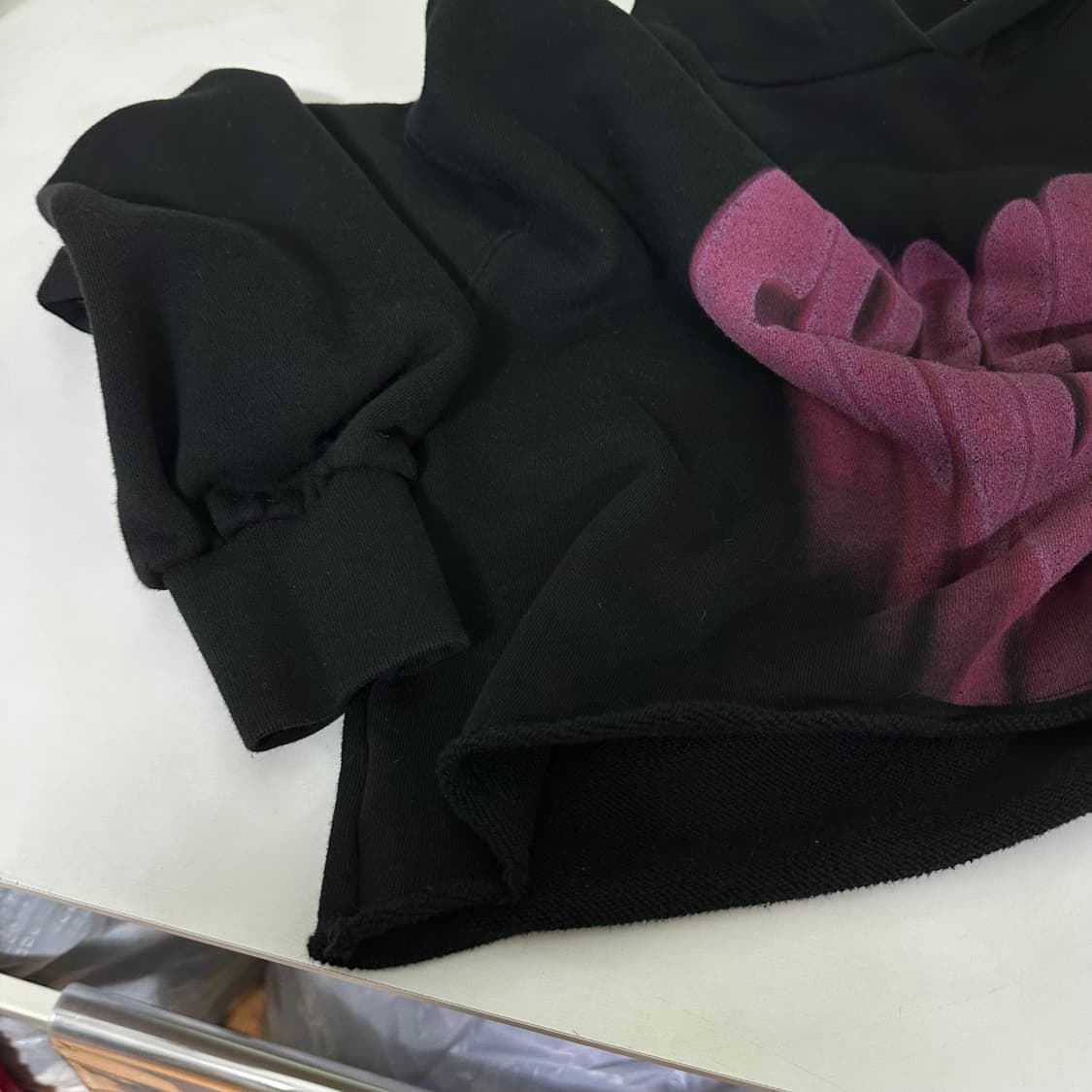 우먼OS 믹스인 MIXXIN 오버핏 CRUSH로고 크롭 스웻후드티 상품이미지5