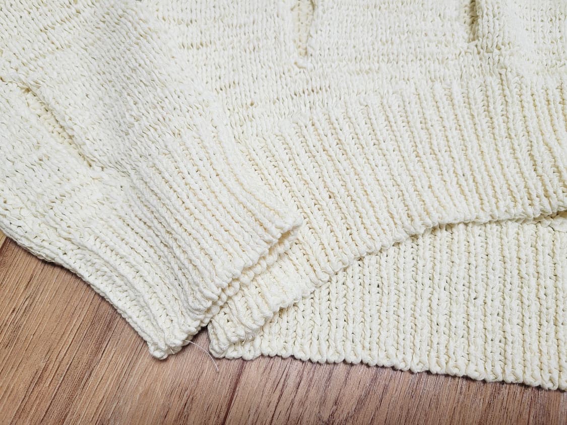 더오픈프로덕트(TheOpen Product) 컷아웃 코튼스웨터 새상품 상품이미지6