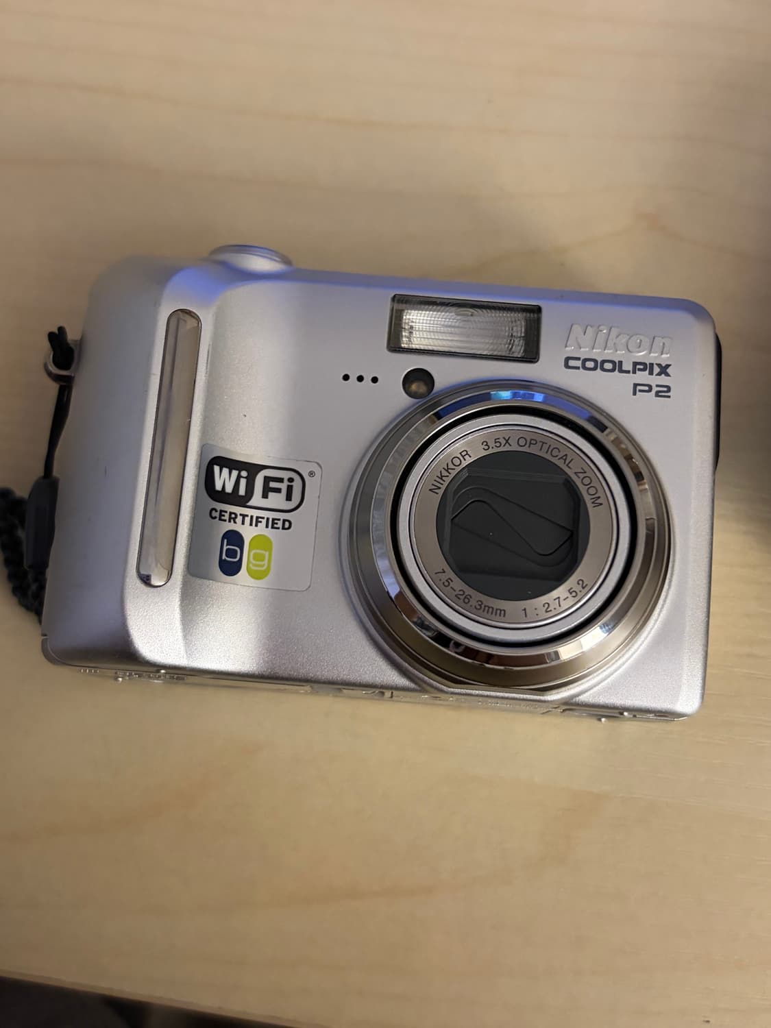 니콘 쿨픽스 p2 (쿨픽스p4 하위버전) 상품이미지1