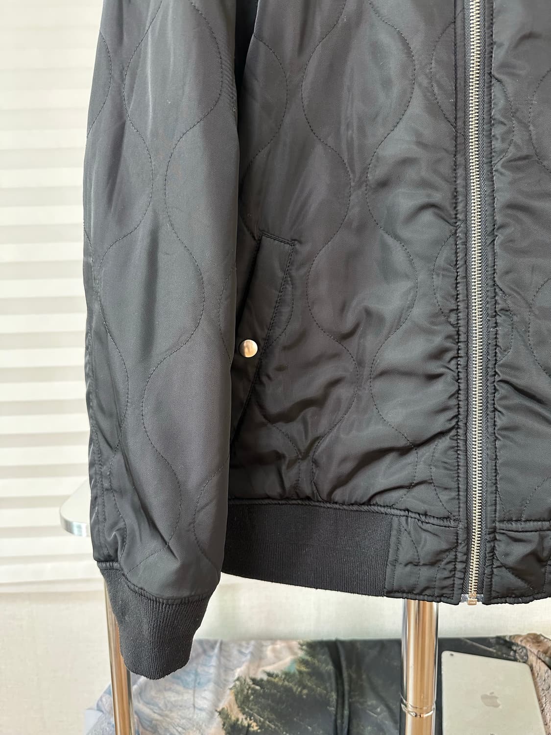 빔즈 퀄팅 리버서블 MA-1 상품이미지3