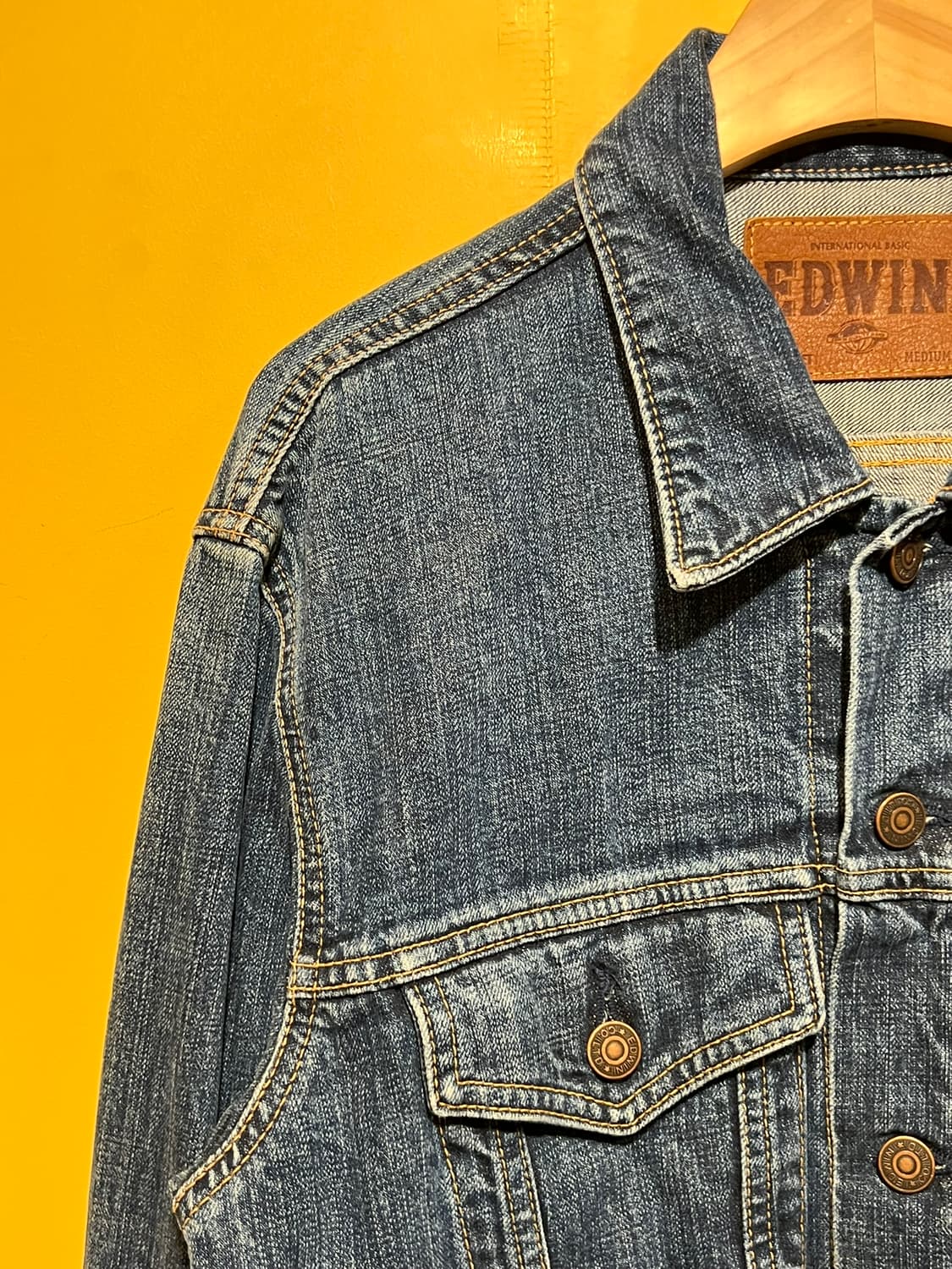00s [M] 에드윈 인터내셔널 베이직 트러커 데님 자켓 상품이미지3