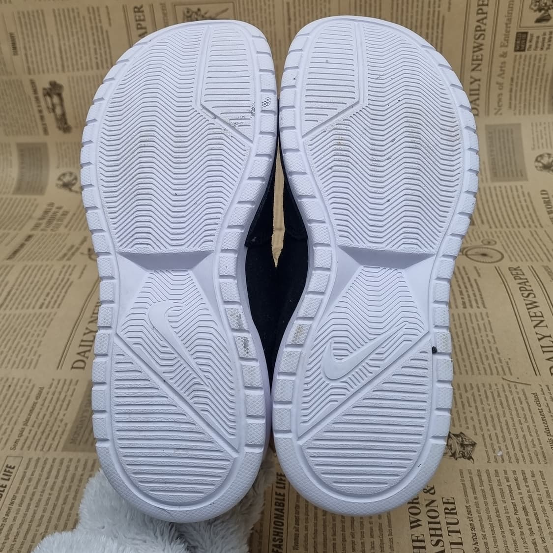 나이키 베나시 슬립 여성슬립온 240 상품이미지3