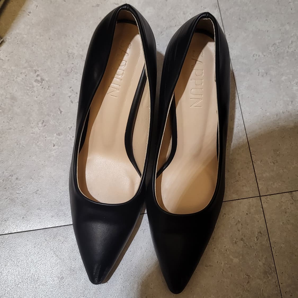 사뿐 블랙 펌프스힐 상품이미지1