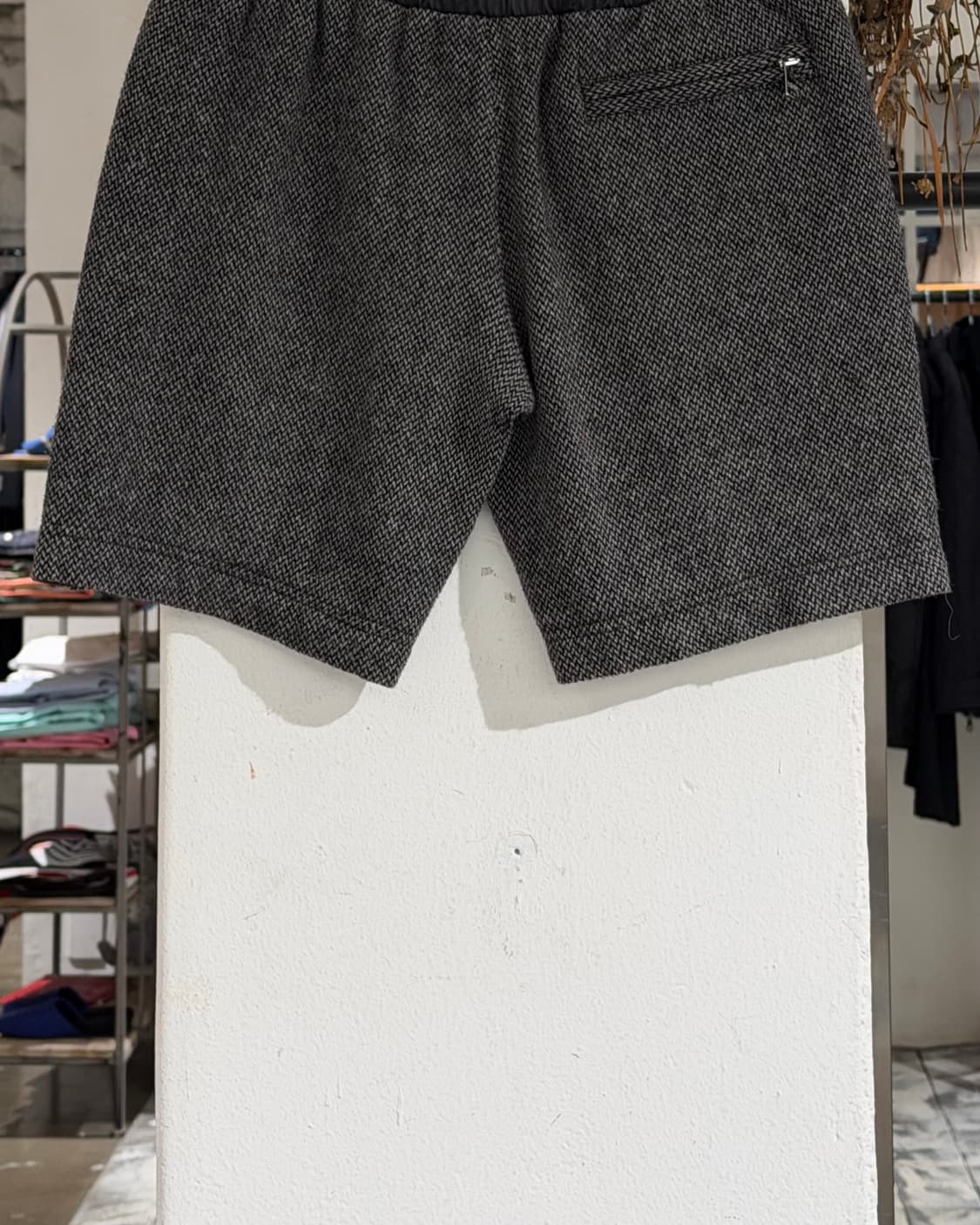 돌체앤가바나 맨즈컬렉션 그레이 트위드 드로스트링 쇼츠 상품이미지6