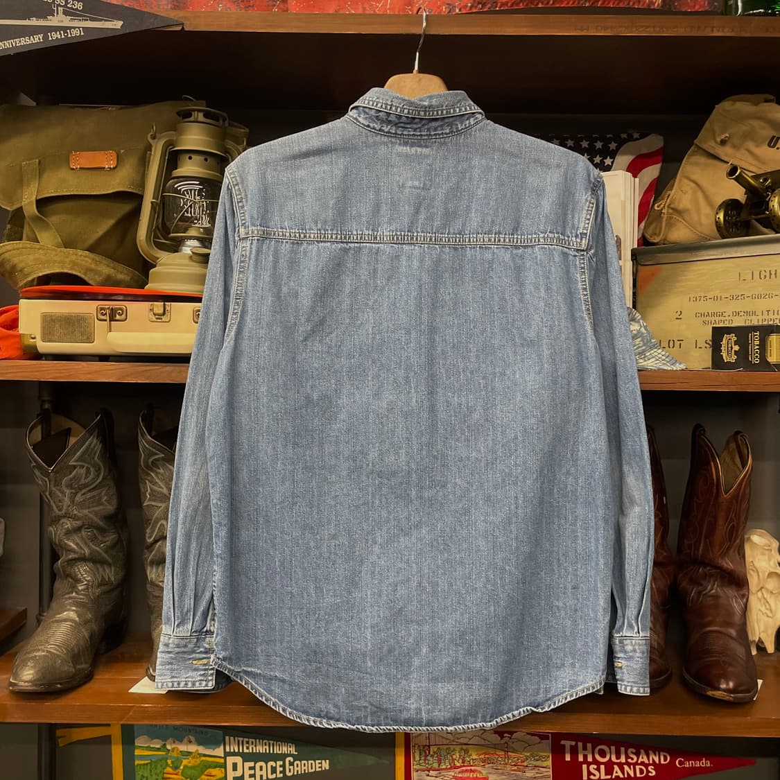 리바이스 클래식 포켓 데님 셔츠 상품이미지2