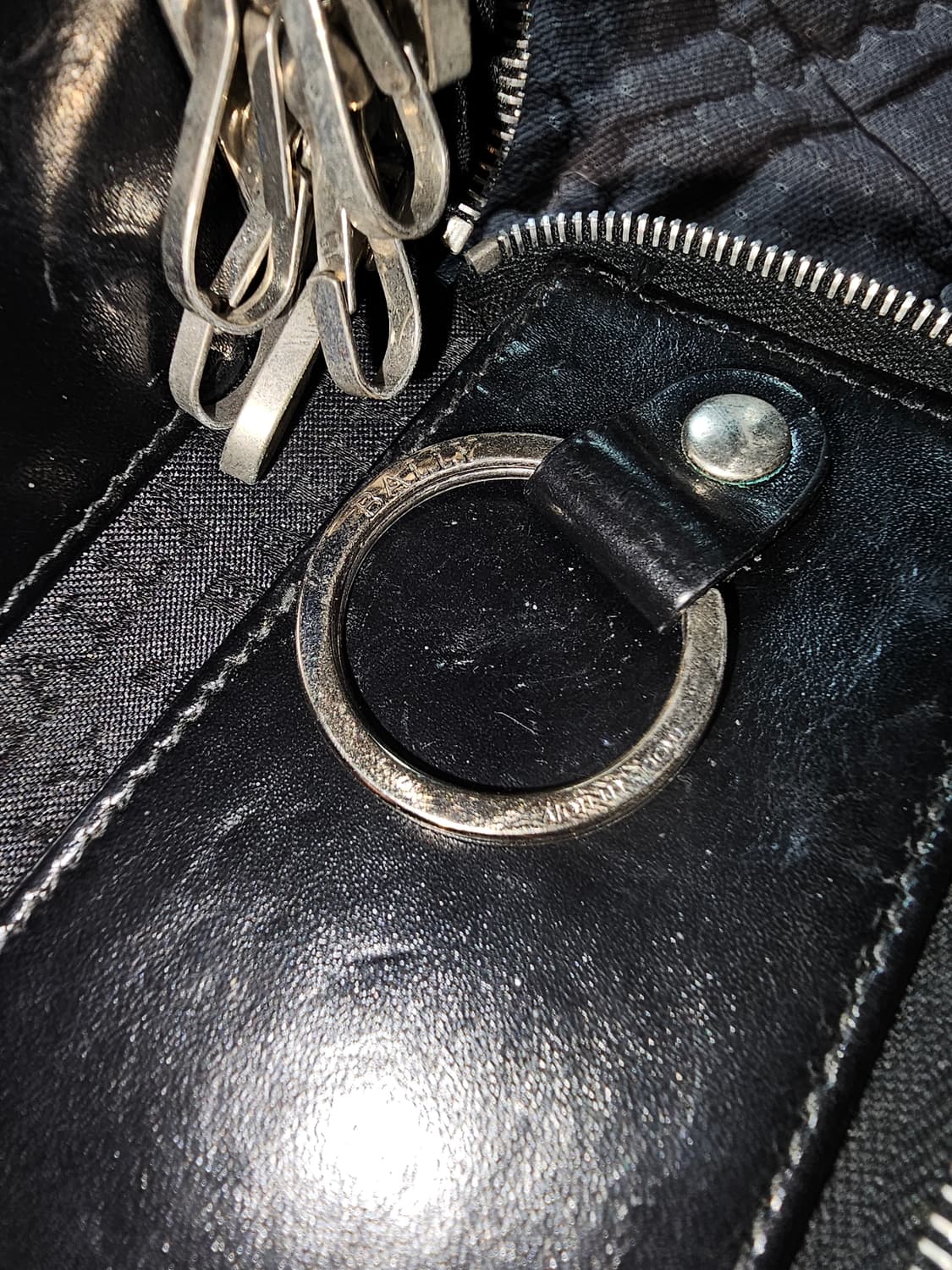 Bally 발리 블랙 가죽 키링 동전지갑 상품이미지6