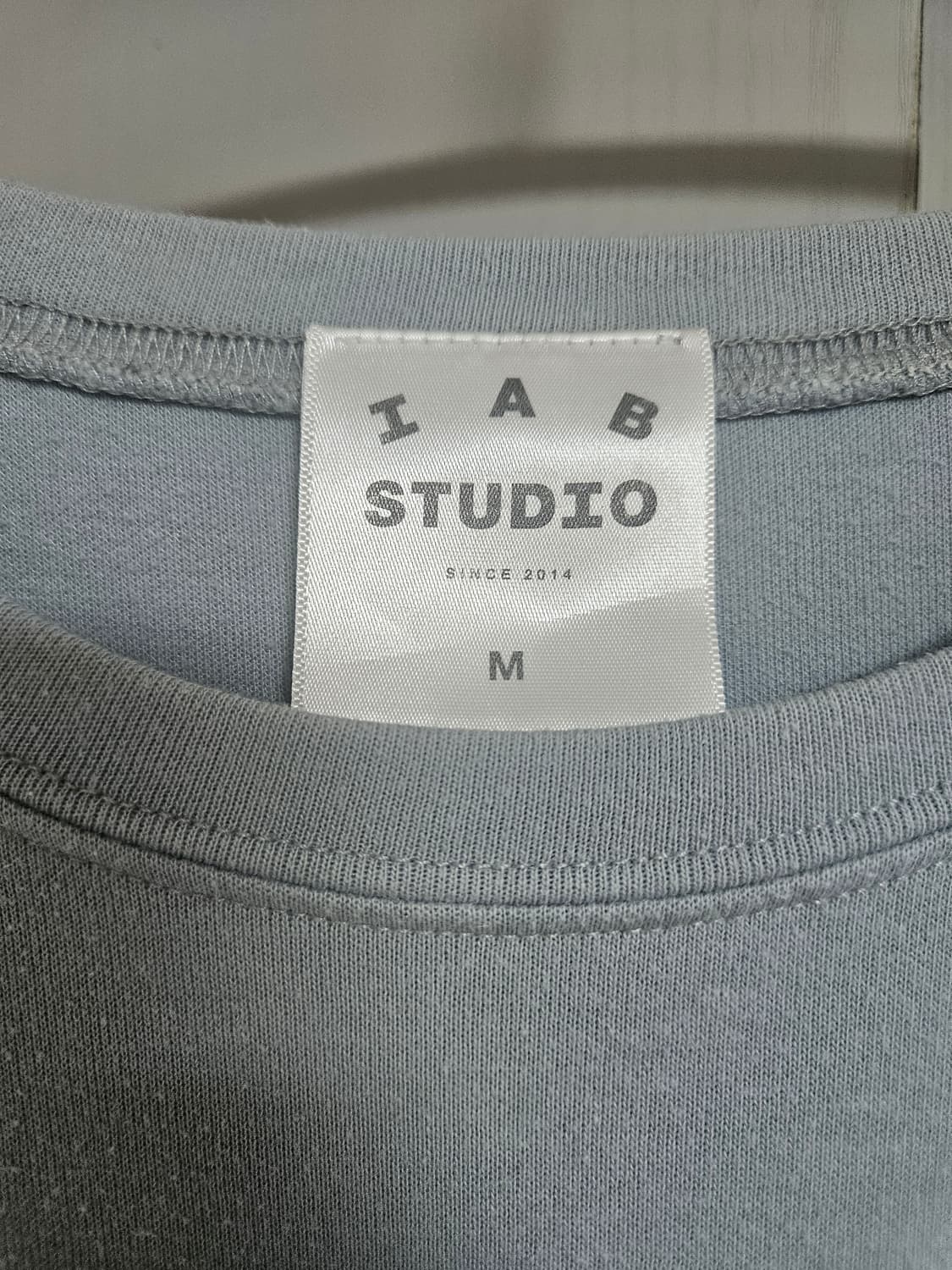 아이앱 스튜디오 애쉬블루 반팔M 상품이미지5