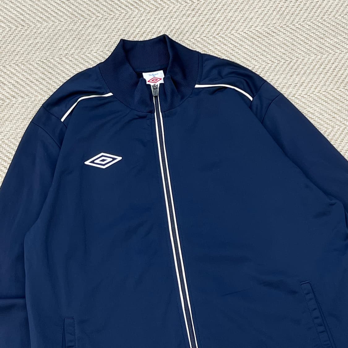 엄브로 올드스쿨 트랙탑 r3293 상품이미지4