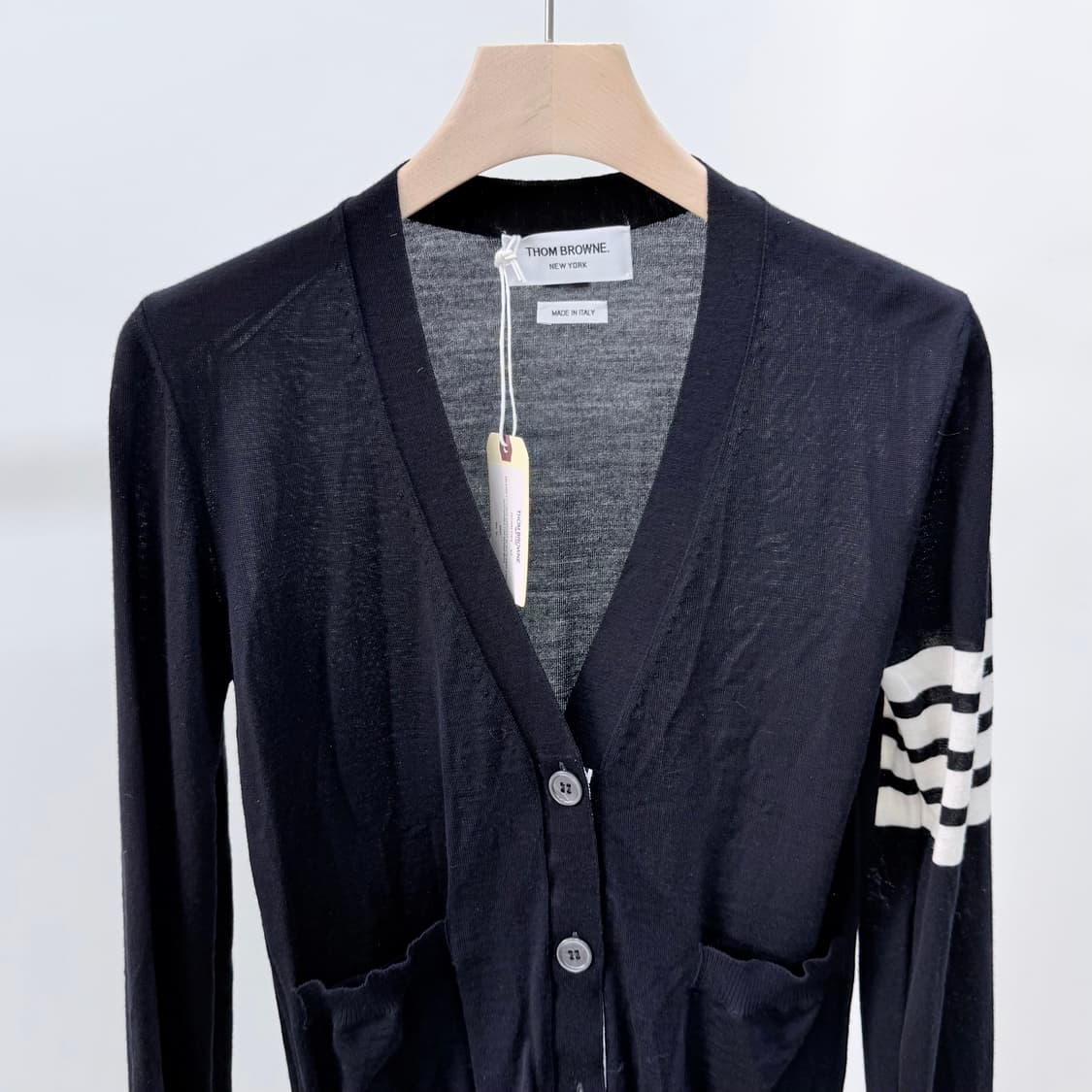 [미사용/36] 톰브라운 사선완장 메리노 울 여성 가디건 상품이미지3