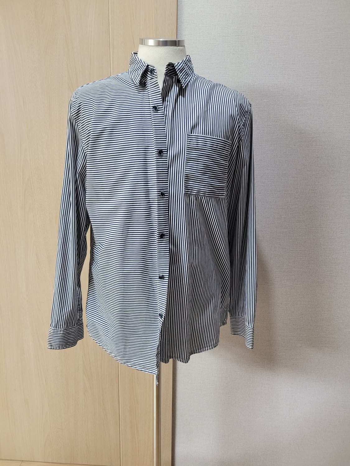 행텐 Hangten 남자 스트라이프 셔츠 105 네이비 상품이미지1