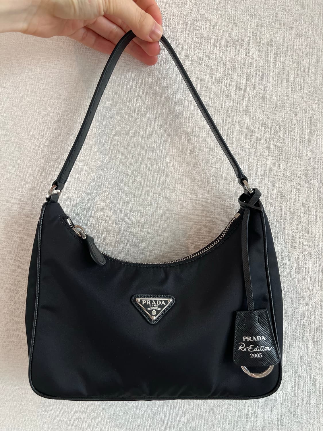프라다 리에딕션 2005 리나일론 호보백 상품이미지2