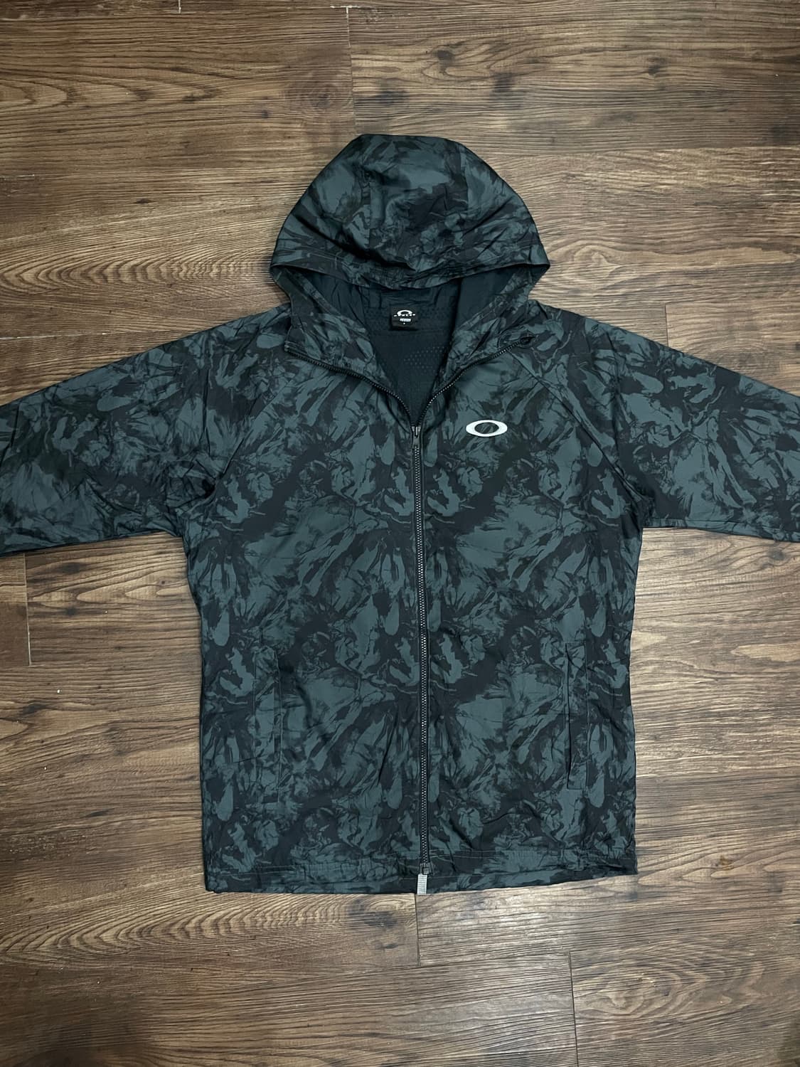 오클리 OAKLEY 고프코어 패턴 바람막이 상품이미지3