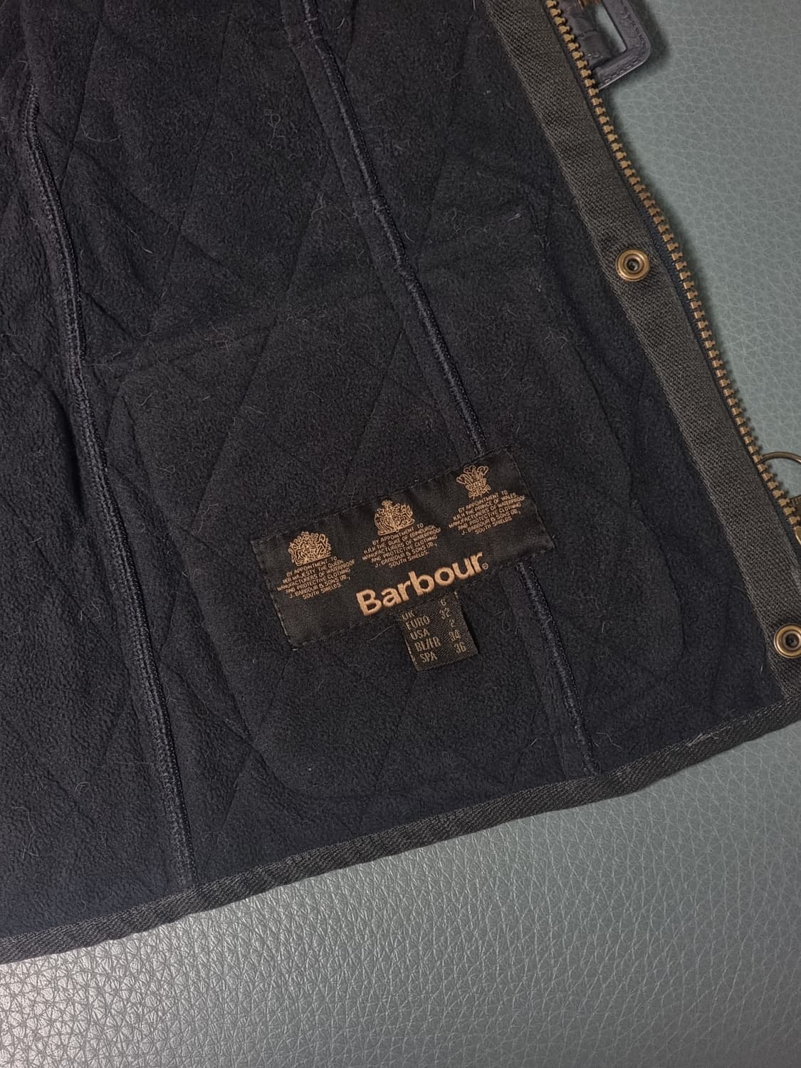 바버 인터네셔널 폴라퀼트 자켓 네이비 UK6 (44-44반) 상품이미지3