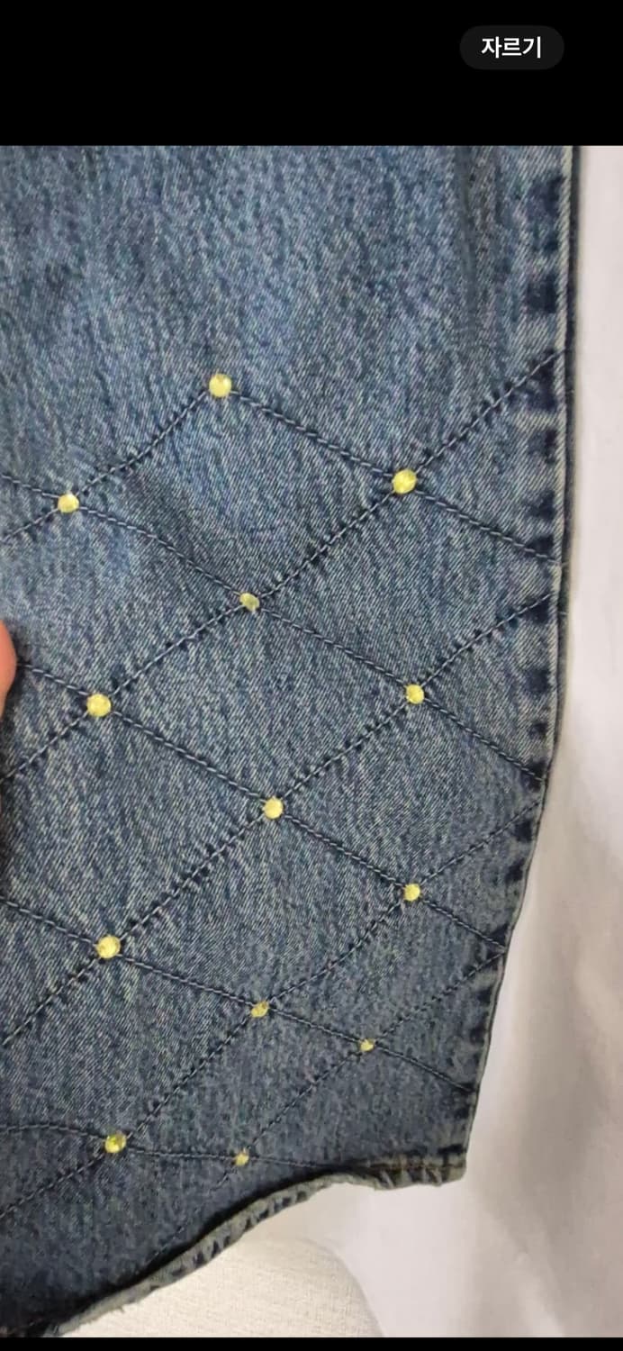 큐빅 데님 세미 부츠컷 진 상품이미지3